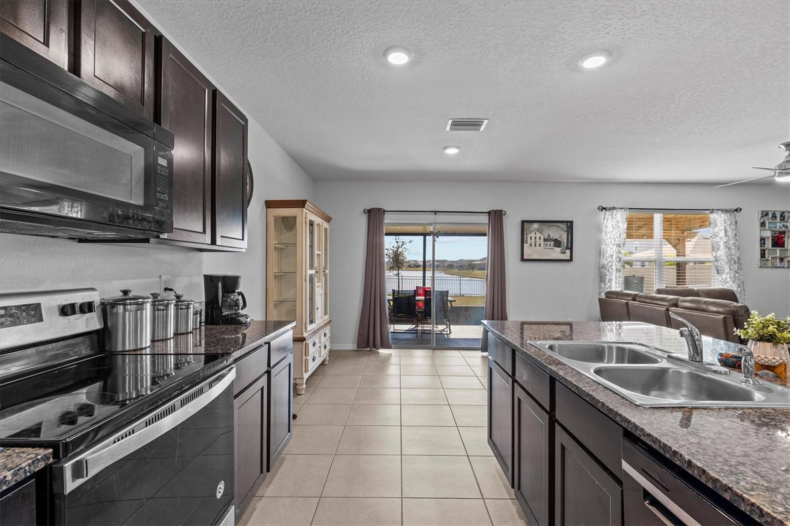 Image 7 of 91 For 8484 Bower Bass Circle