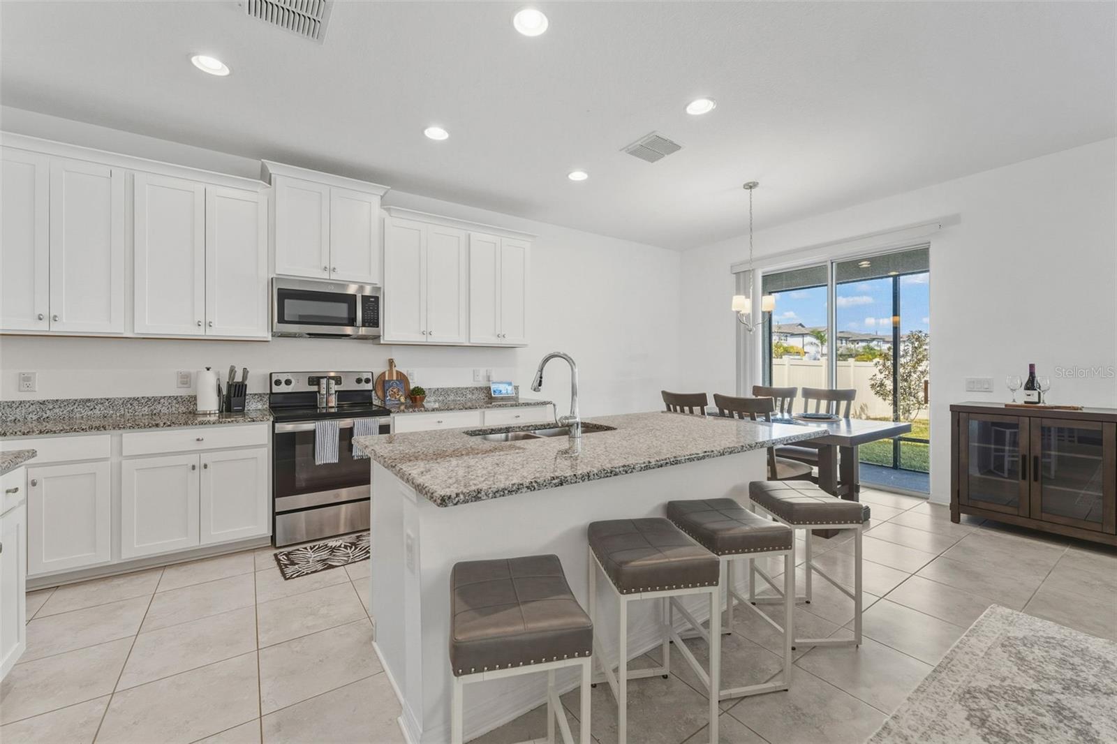 Image 6 of 31 For 2876 Misty Marble Drive