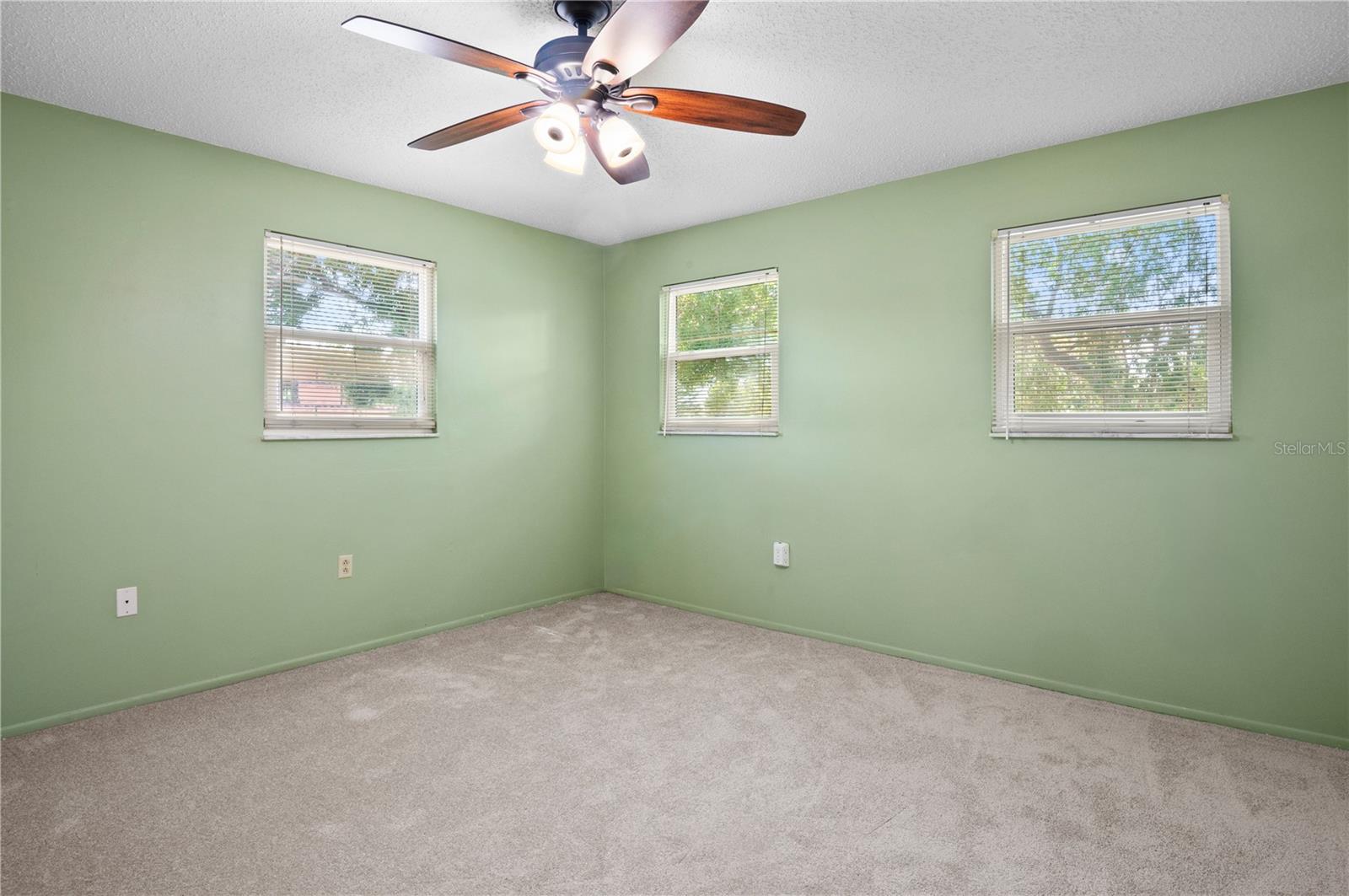 Image 12 of 37 For 771 Murphy Avenue N