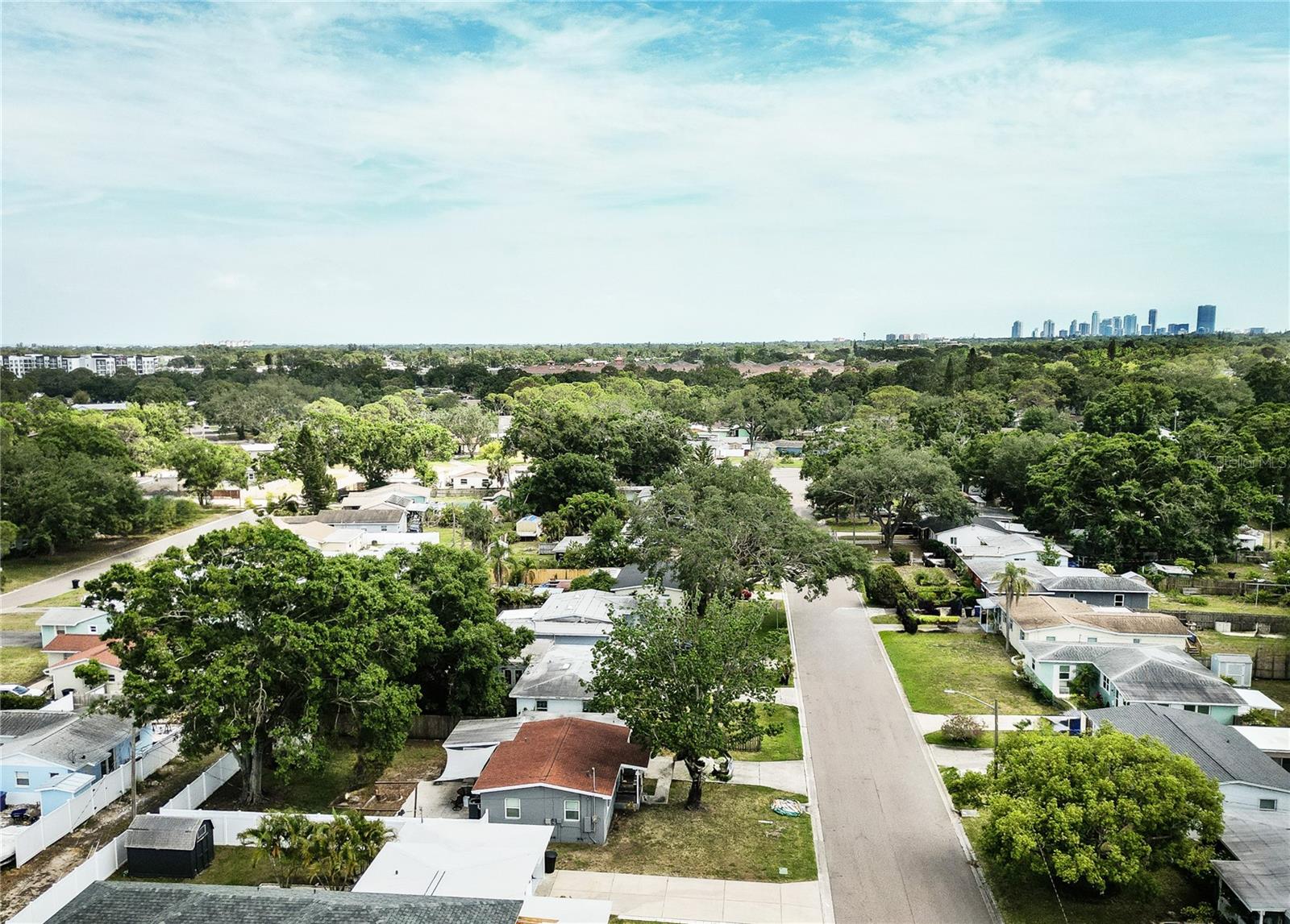 Image 21 of 37 For 771 Murphy Avenue N