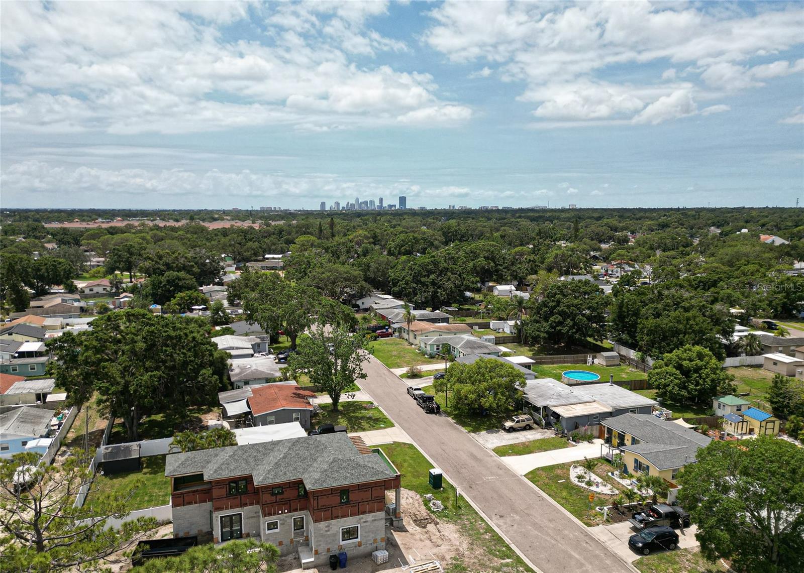 Image 29 of 37 For 771 Murphy Avenue N