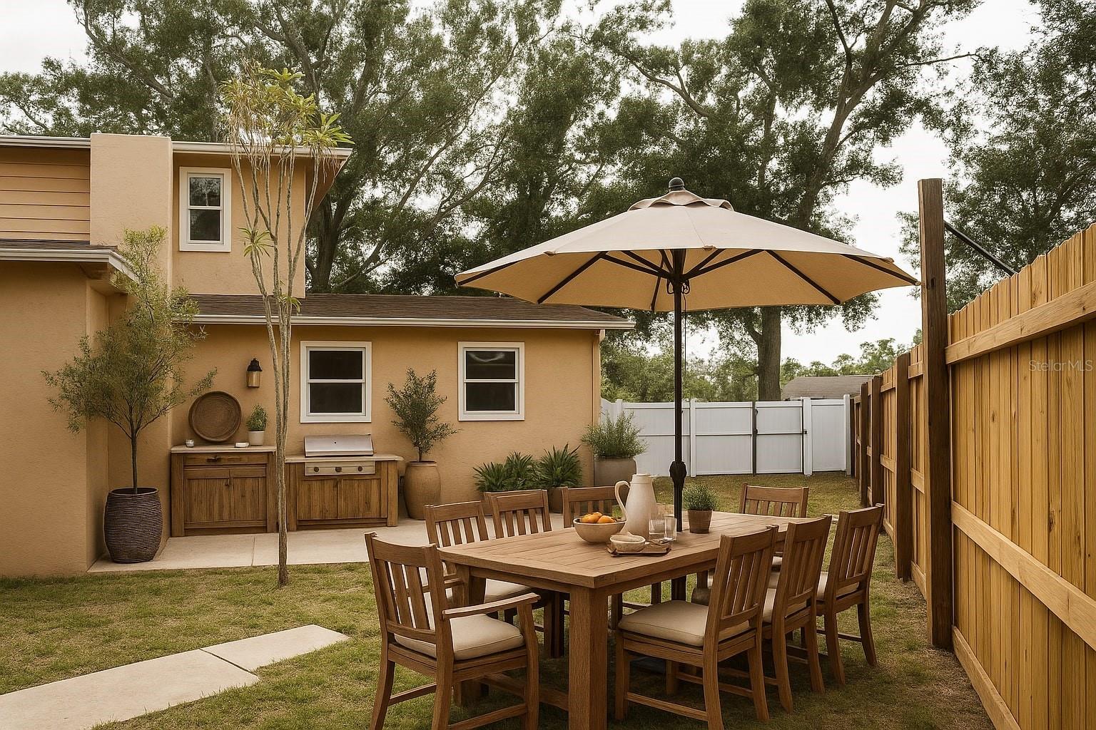 Image 3 of 37 For 771 Murphy Avenue N