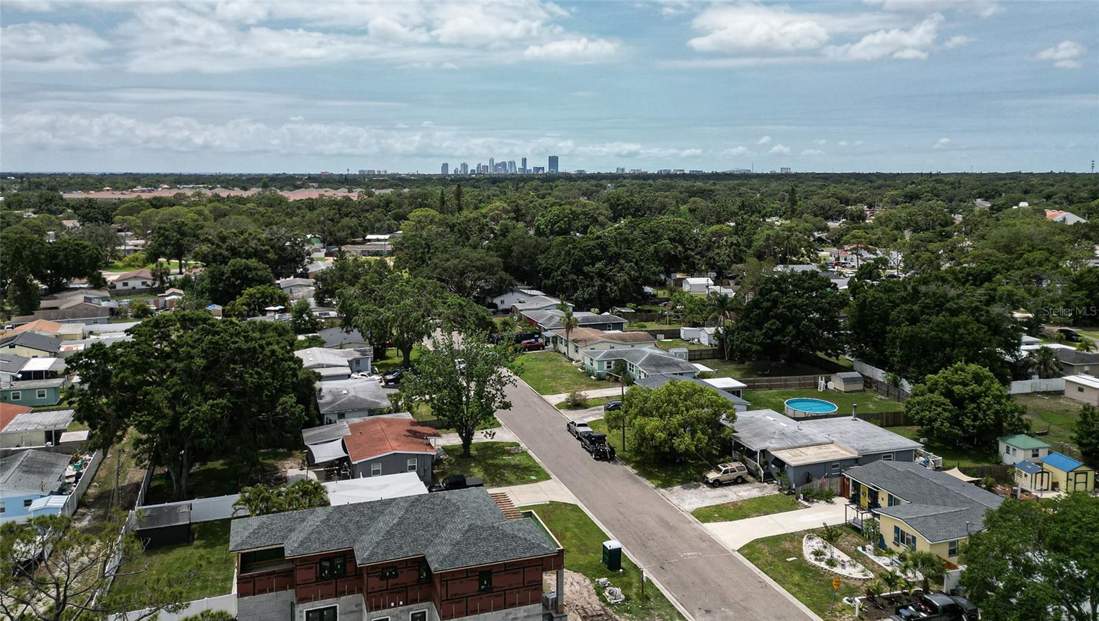 Image 31 of 37 For 771 Murphy Avenue N