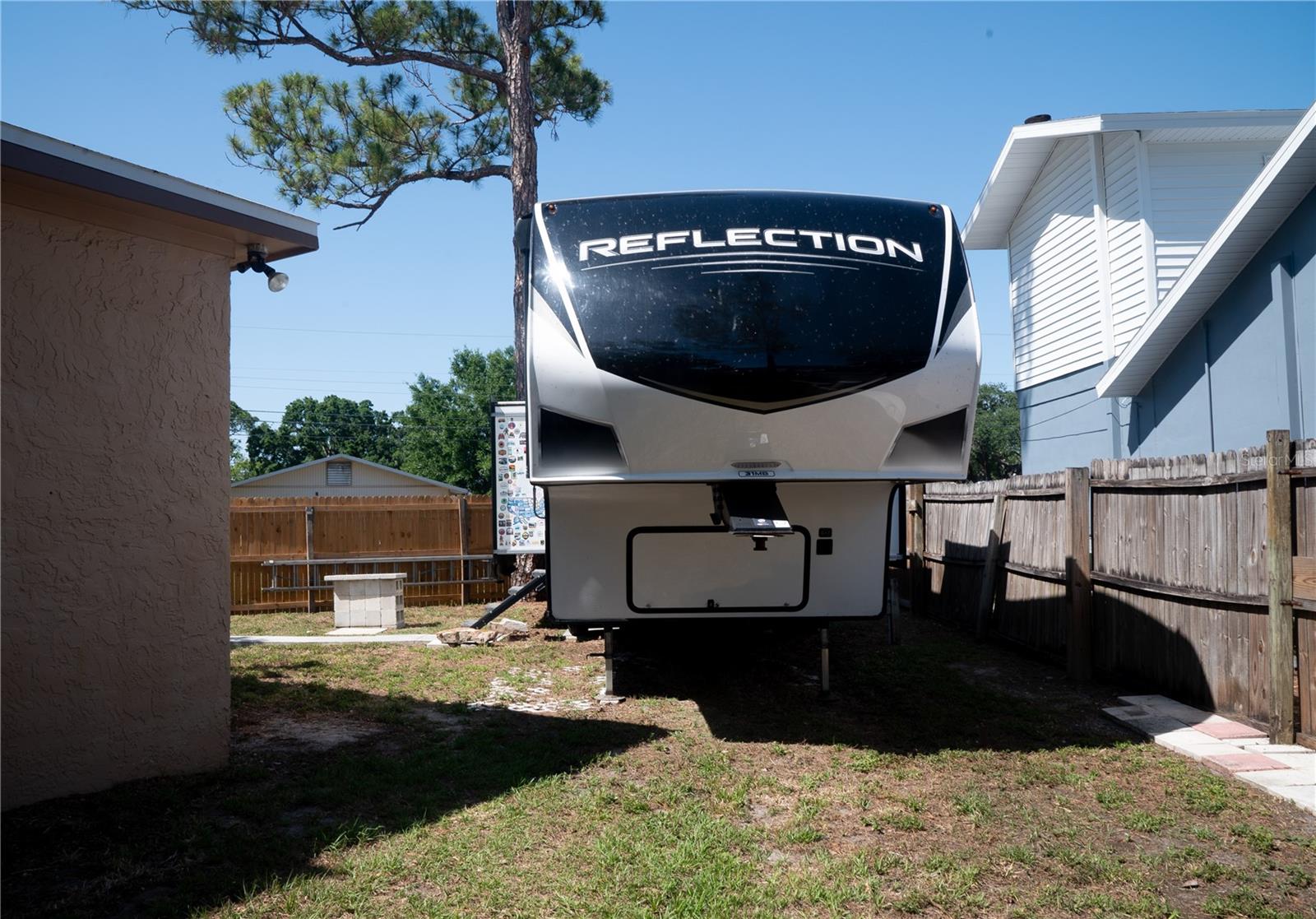 Image 37 of 37 For 771 Murphy Avenue N