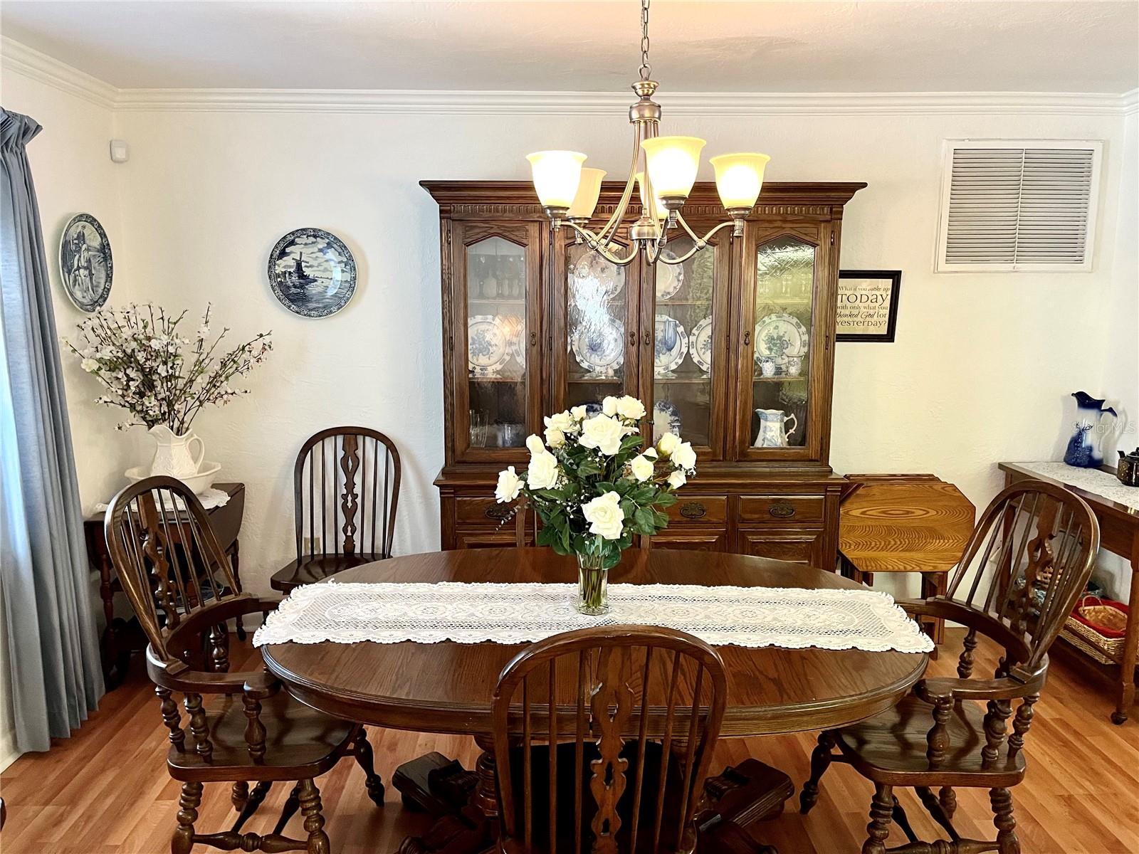 Image 11 of 51 For 7598 14th Street N