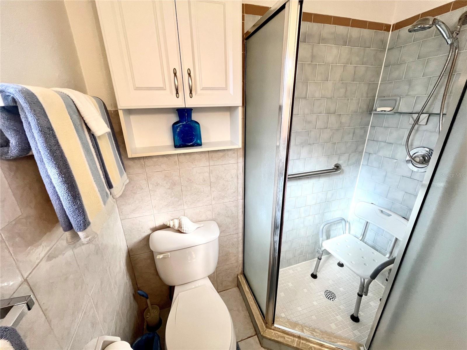 Image 31 of 51 For 7598 14th Street N