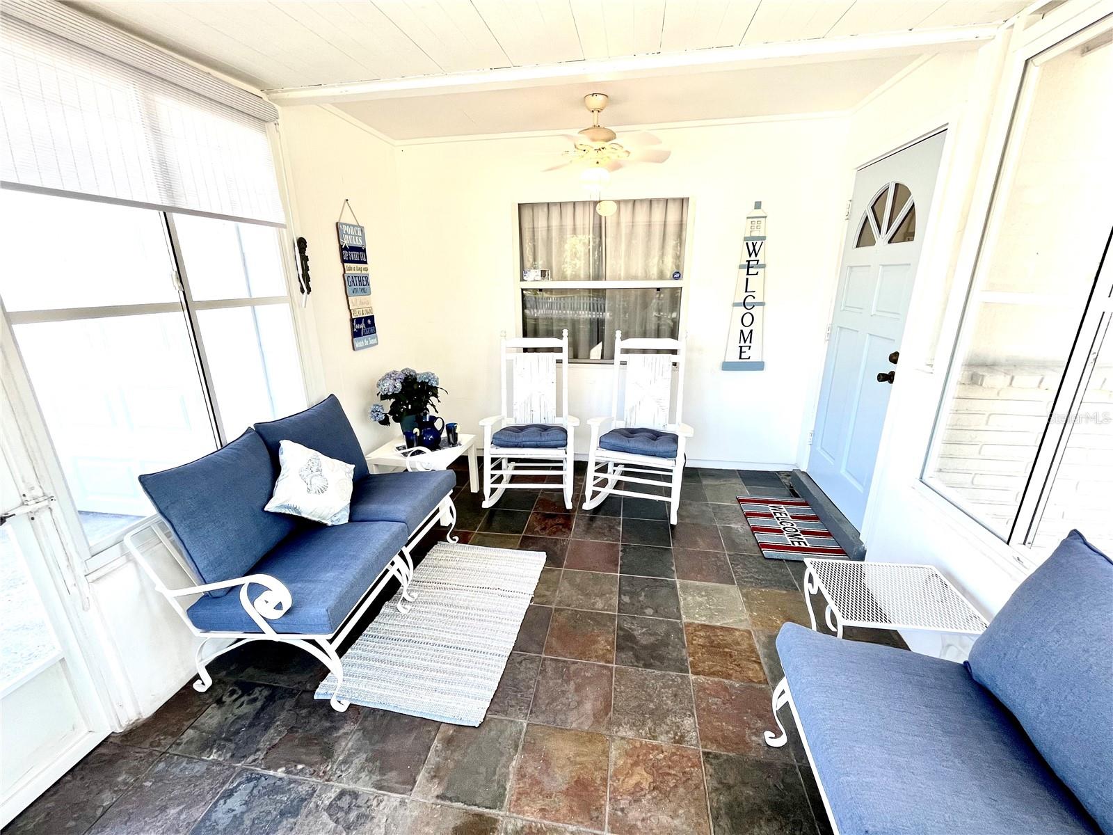 Image 4 of 51 For 7598 14th Street N