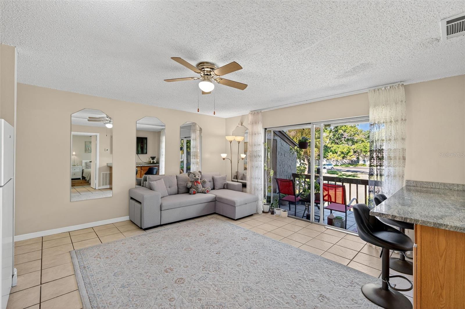 Image 13 of 40 For 4215 Bay Drive 1802f