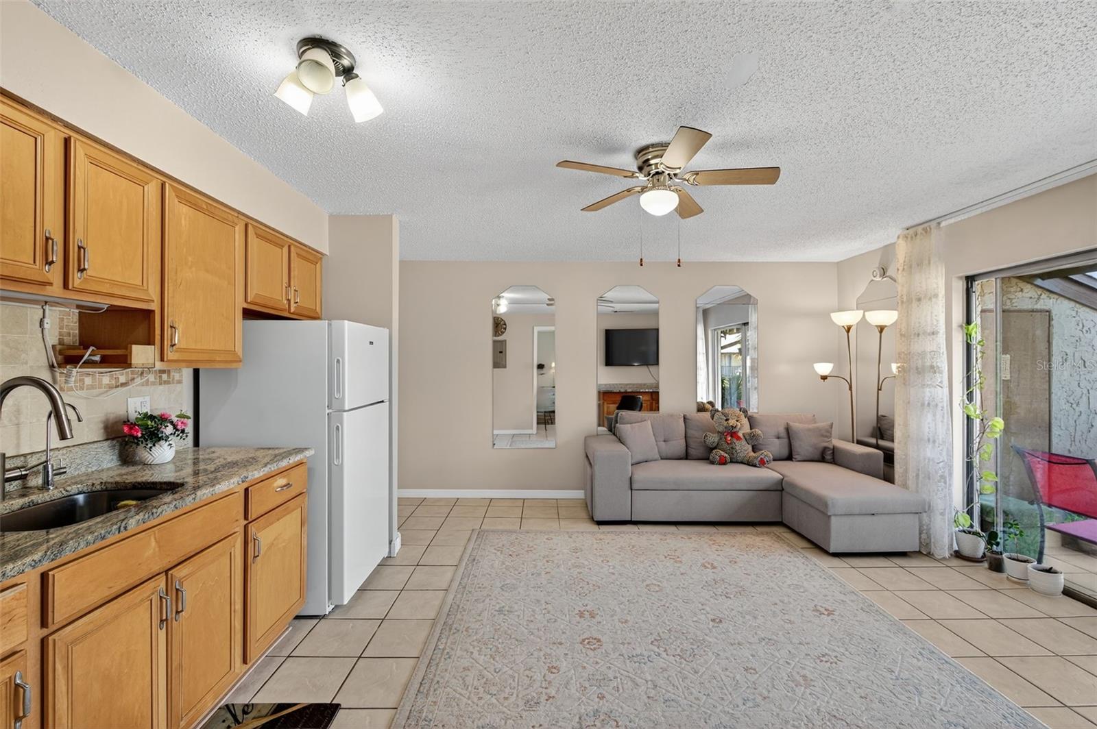 Image 14 of 40 For 4215 Bay Drive 1802f