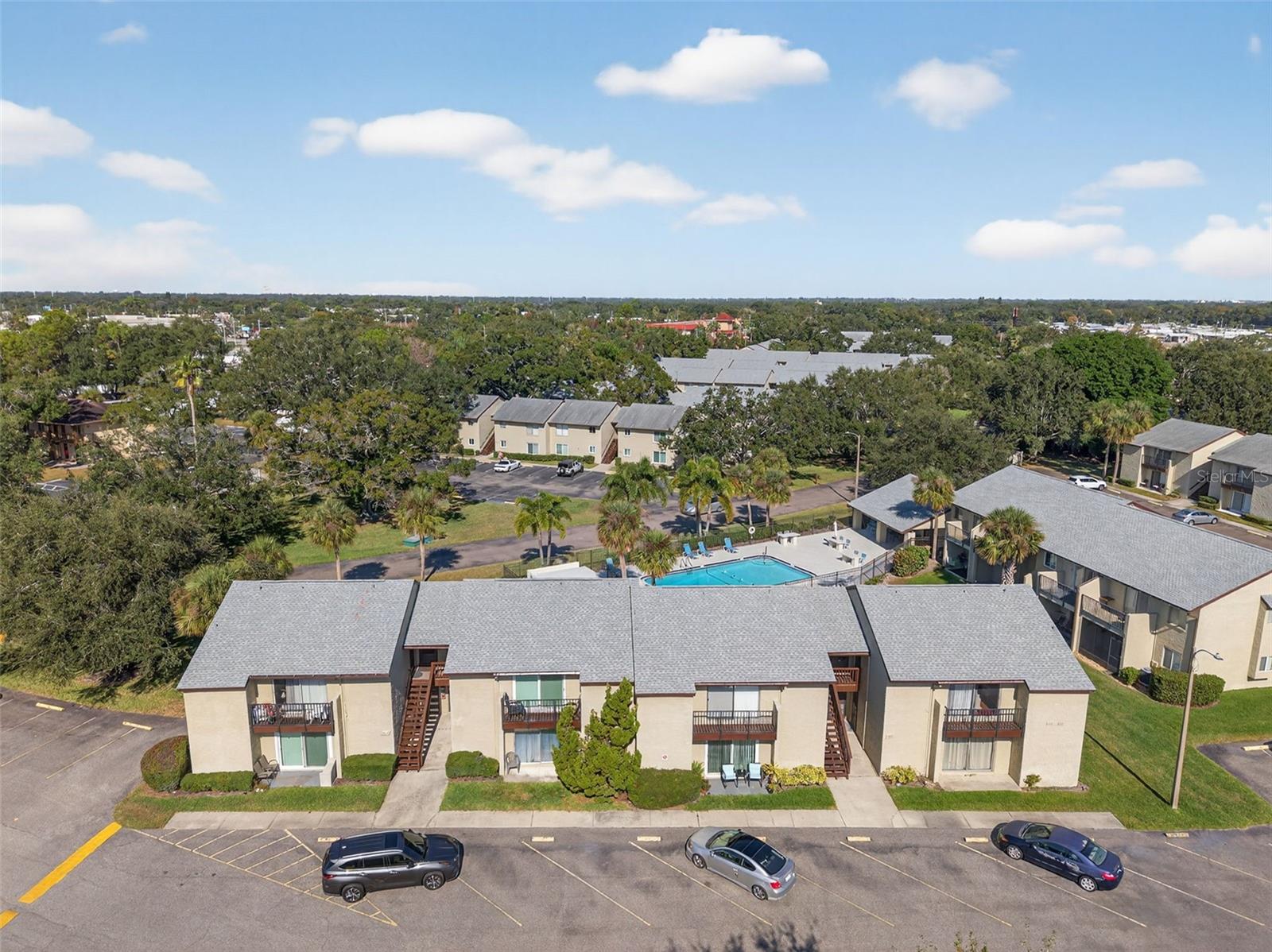 Image 33 of 40 For 4215 Bay Drive 1802f