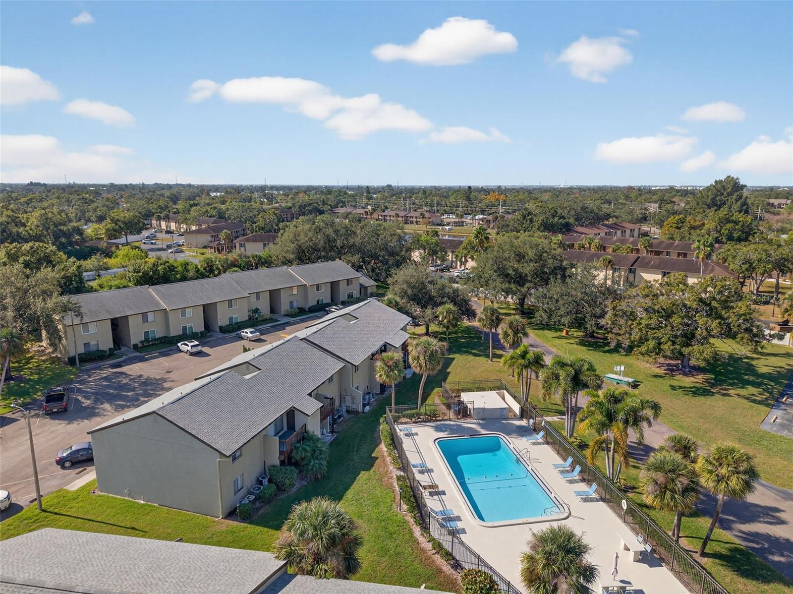 Image 36 of 40 For 4215 Bay Drive 1802f