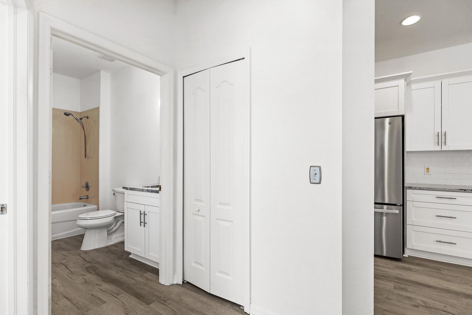 Image 16 of 34 For 5926 Phoebenest Drive