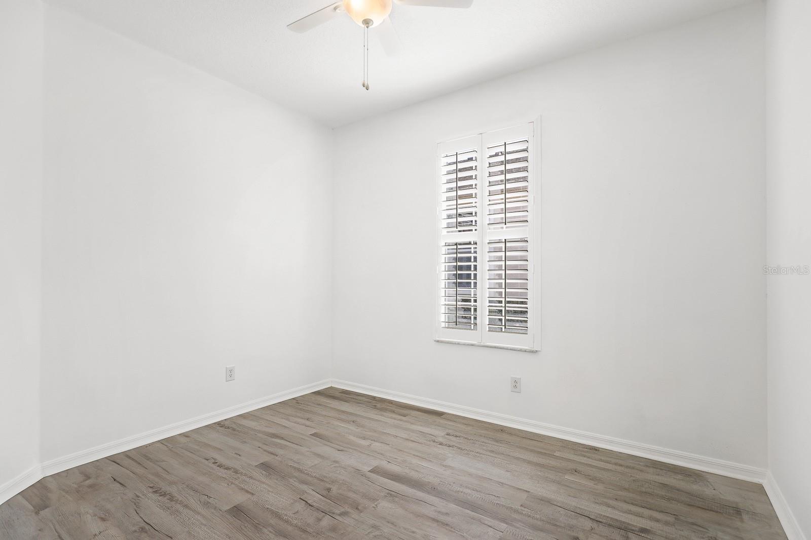 Image 17 of 34 For 5926 Phoebenest Drive