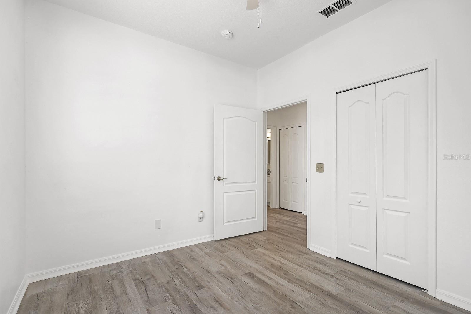 Image 18 of 34 For 5926 Phoebenest Drive