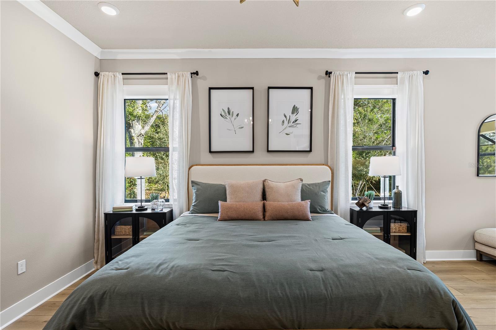 Image 24 of 83 For 728 Estates Boulevard