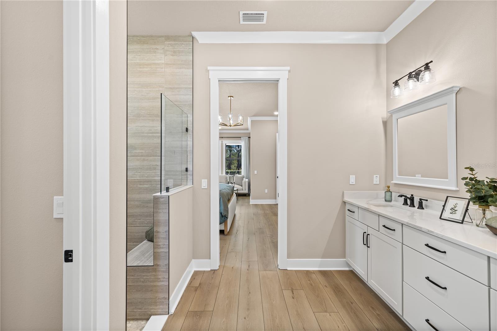 Image 37 of 83 For 728 Estates Boulevard