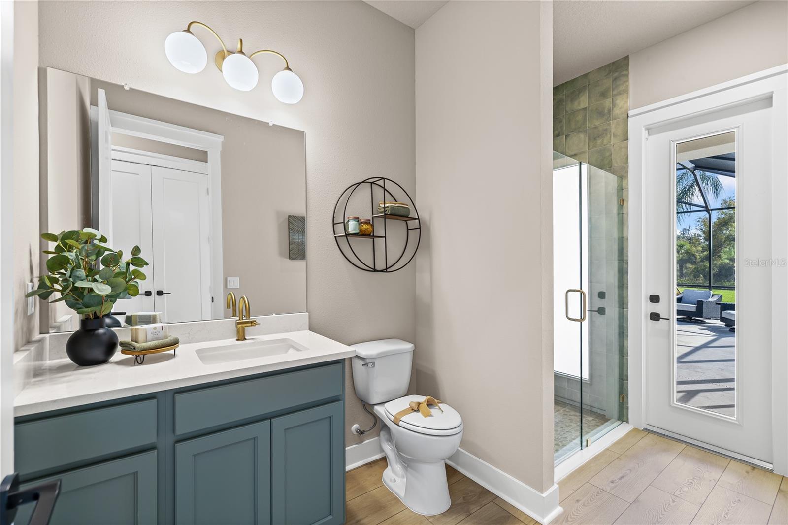 Image 39 of 83 For 728 Estates Boulevard