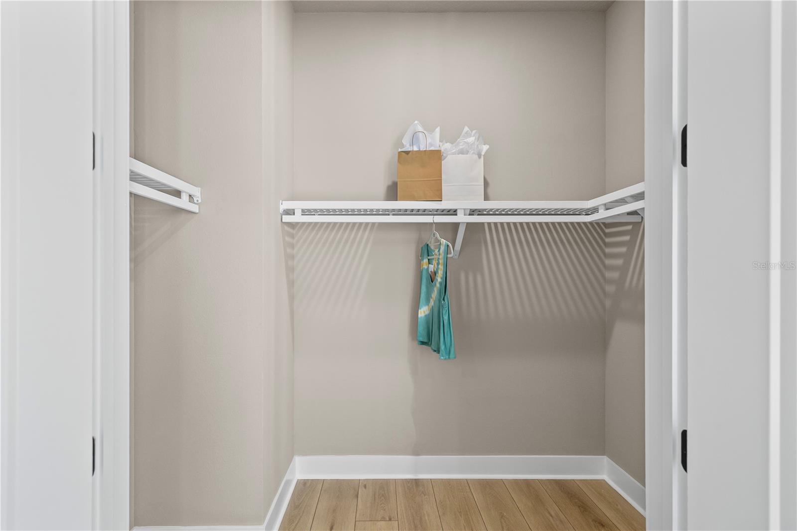 Image 56 of 83 For 728 Estates Boulevard