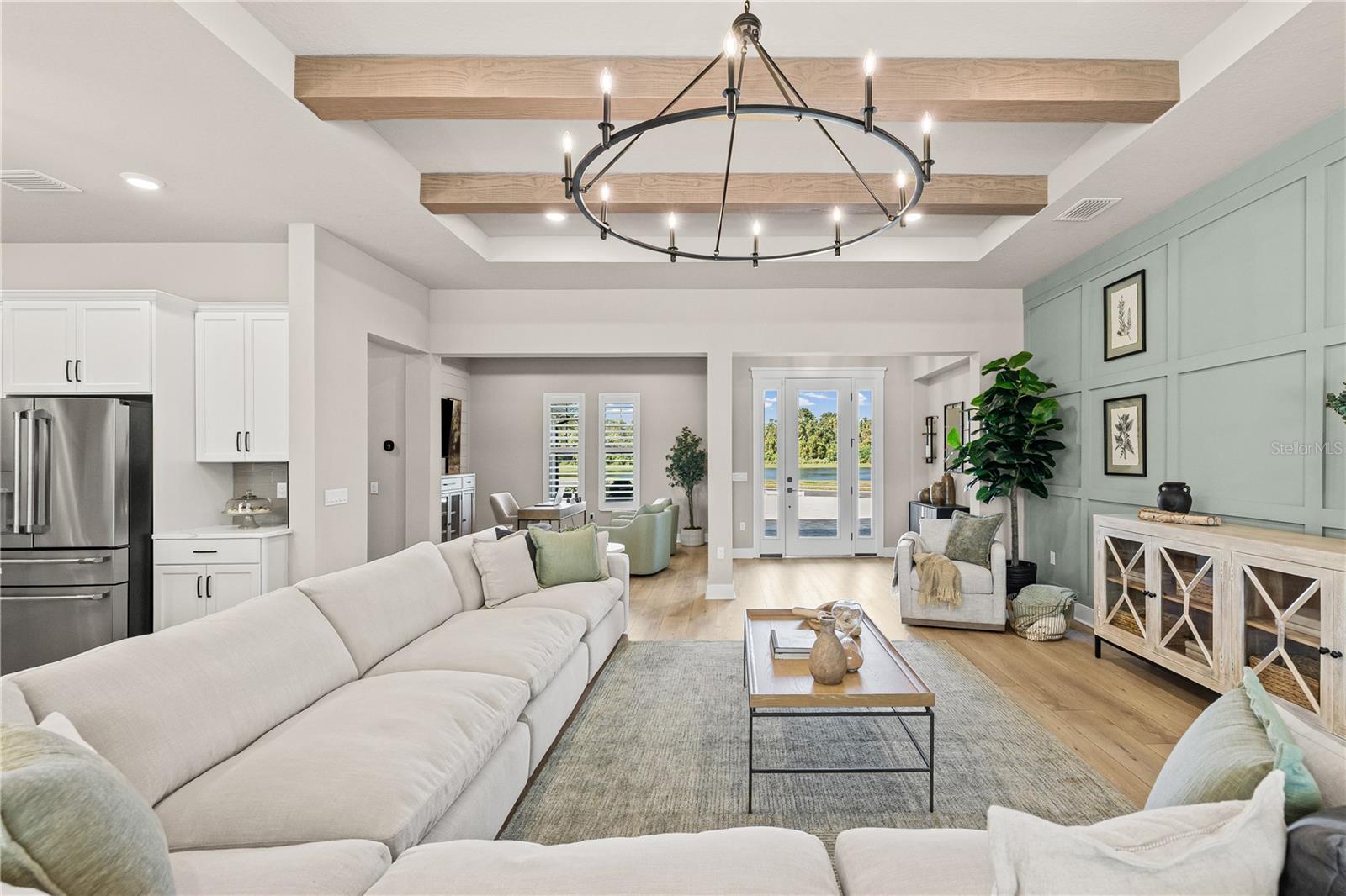 Image 7 of 83 For 728 Estates Boulevard