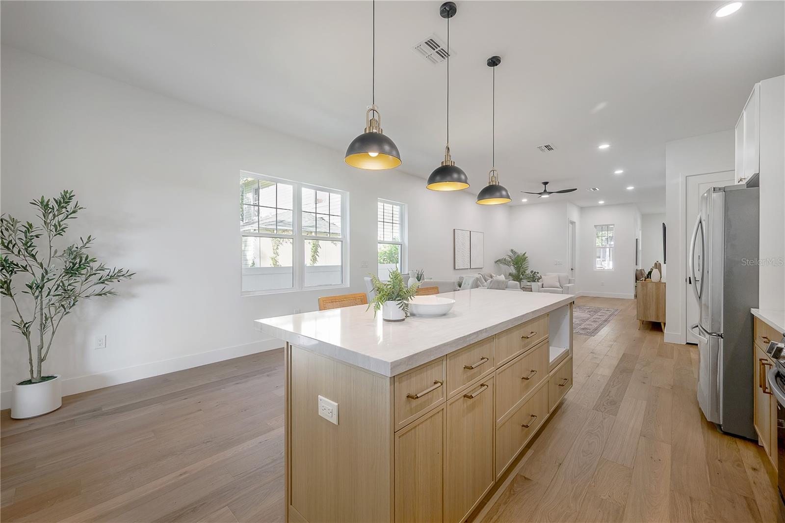 Image 17 of 48 For 1405 Louisiana Avenue 1