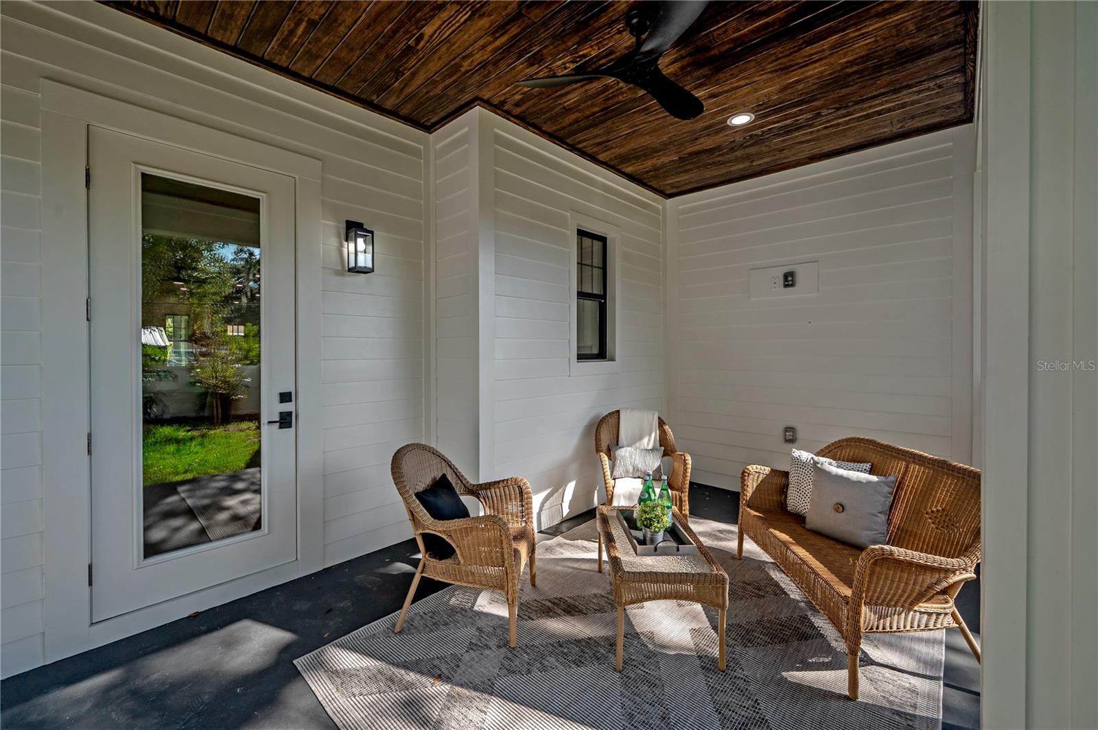 Image 24 of 48 For 1405 Louisiana Avenue 1