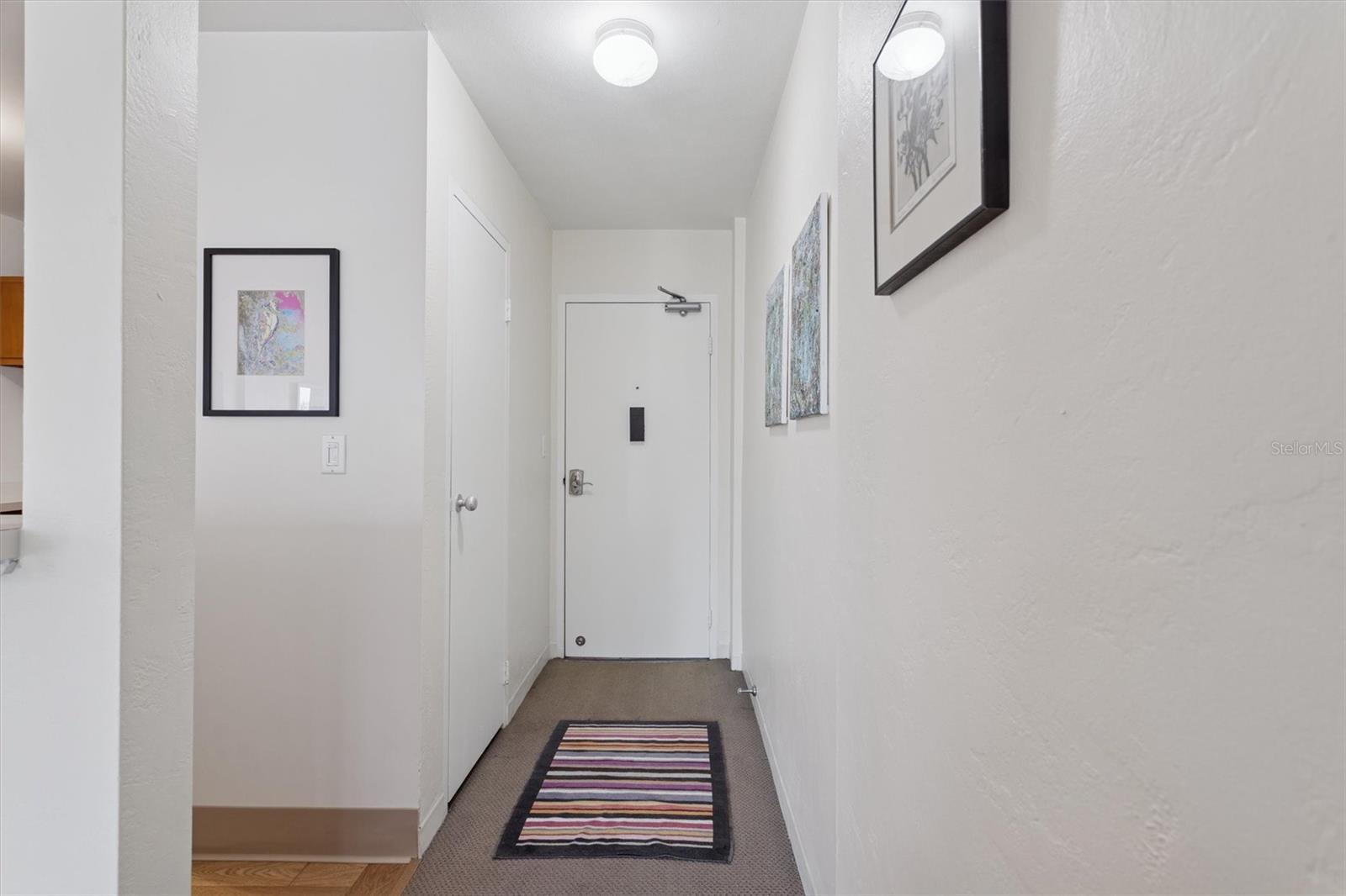 Image 16 of 26 For 841 4th Avenue N 32