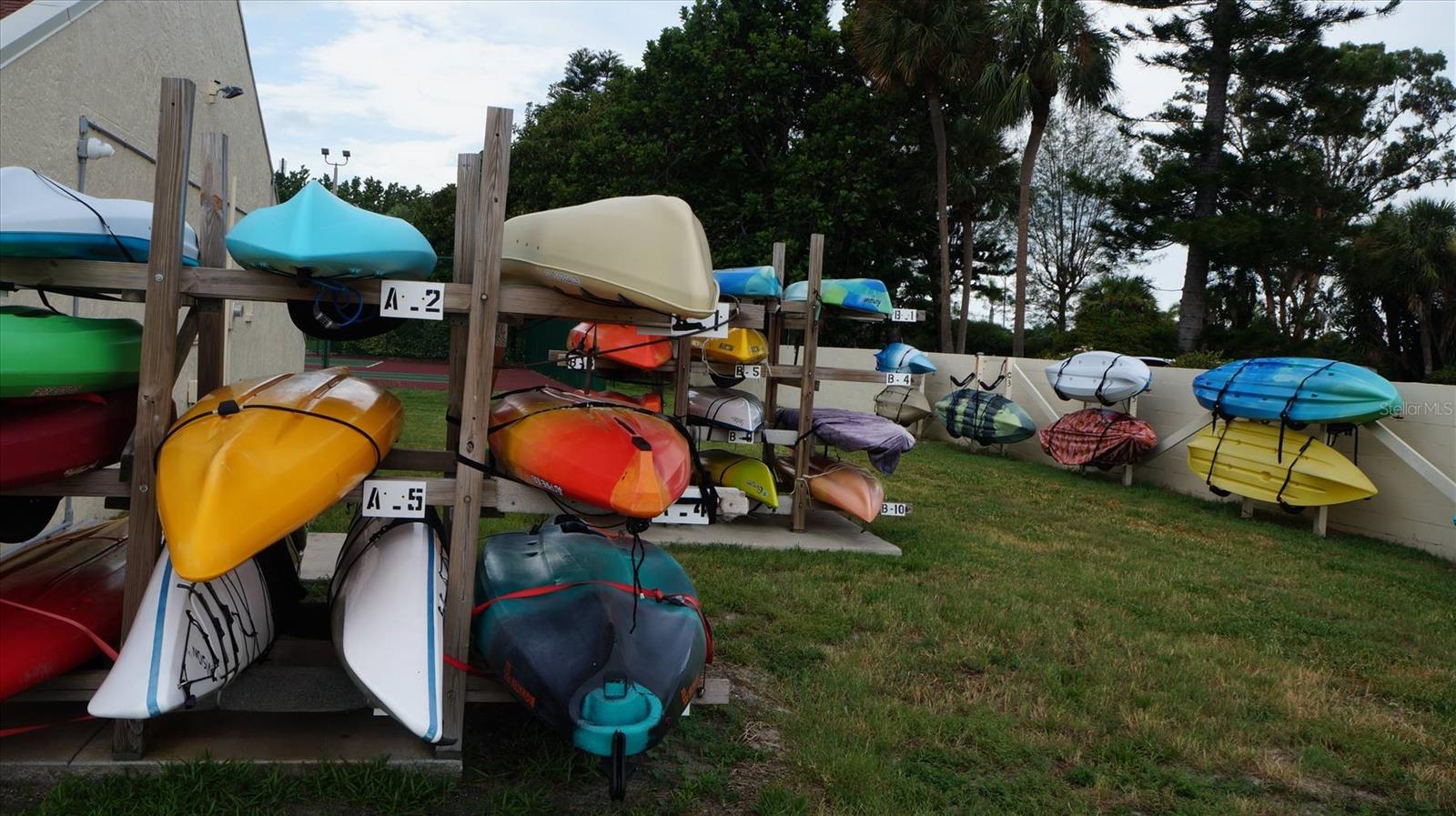 Image 23 of 25 For 7530 Sunshine Skyway Lane S 115