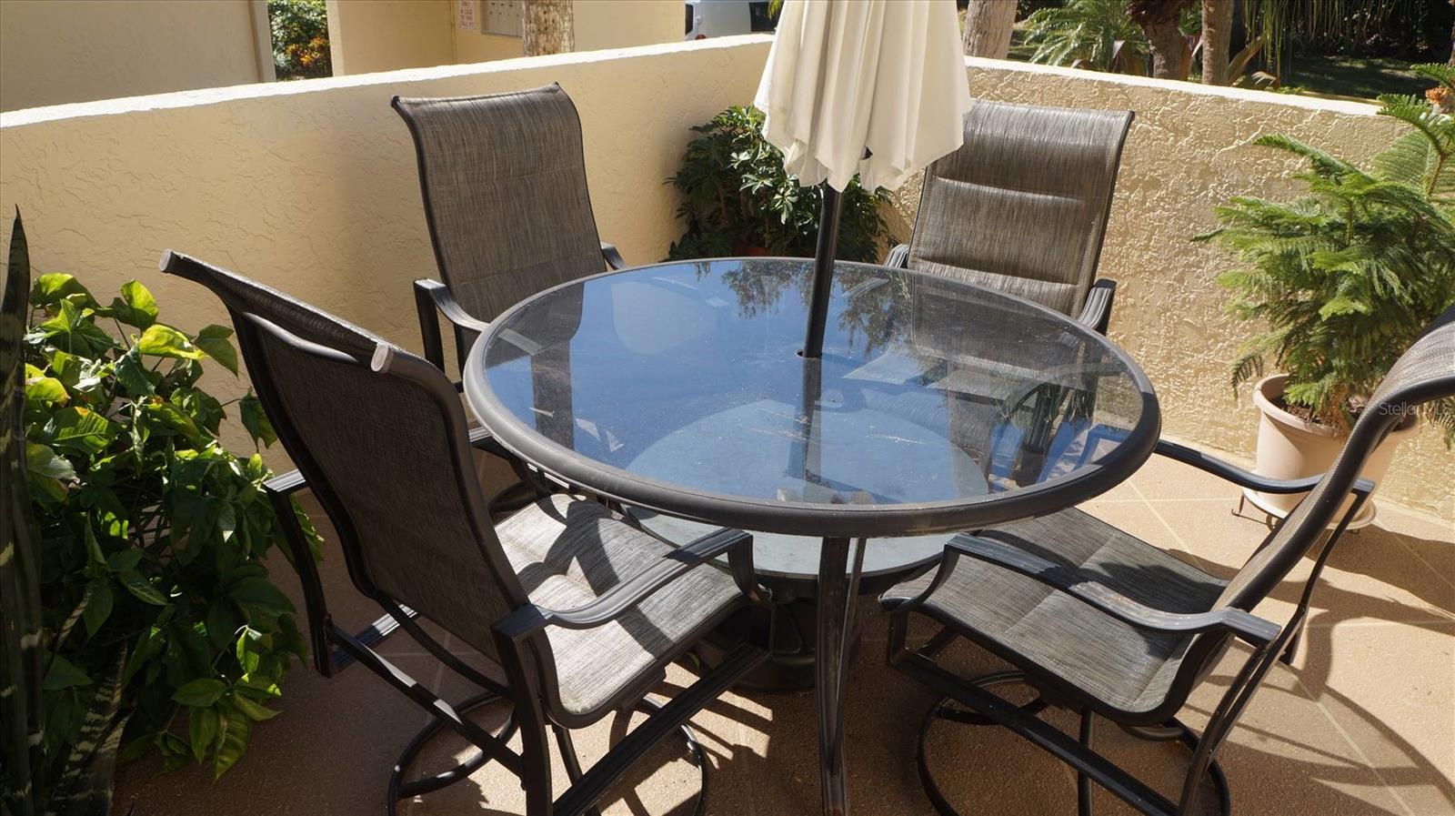 Image 4 of 25 For 7530 Sunshine Skyway Lane S 115