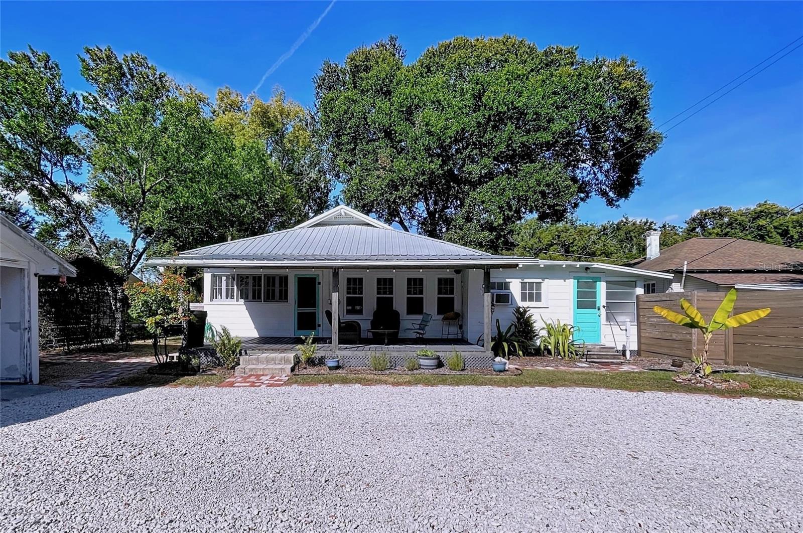 Image 26 of 38 For 901 Baker Street