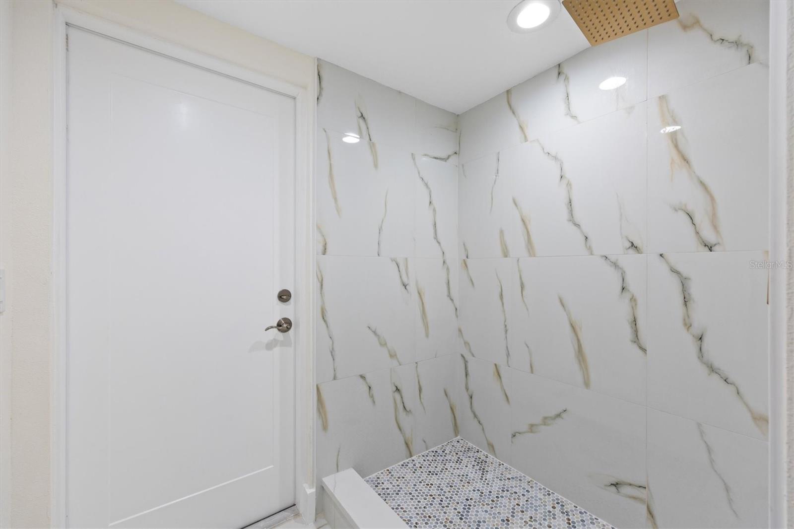 Image 33 of 77 For 9871 Lakeview Drive