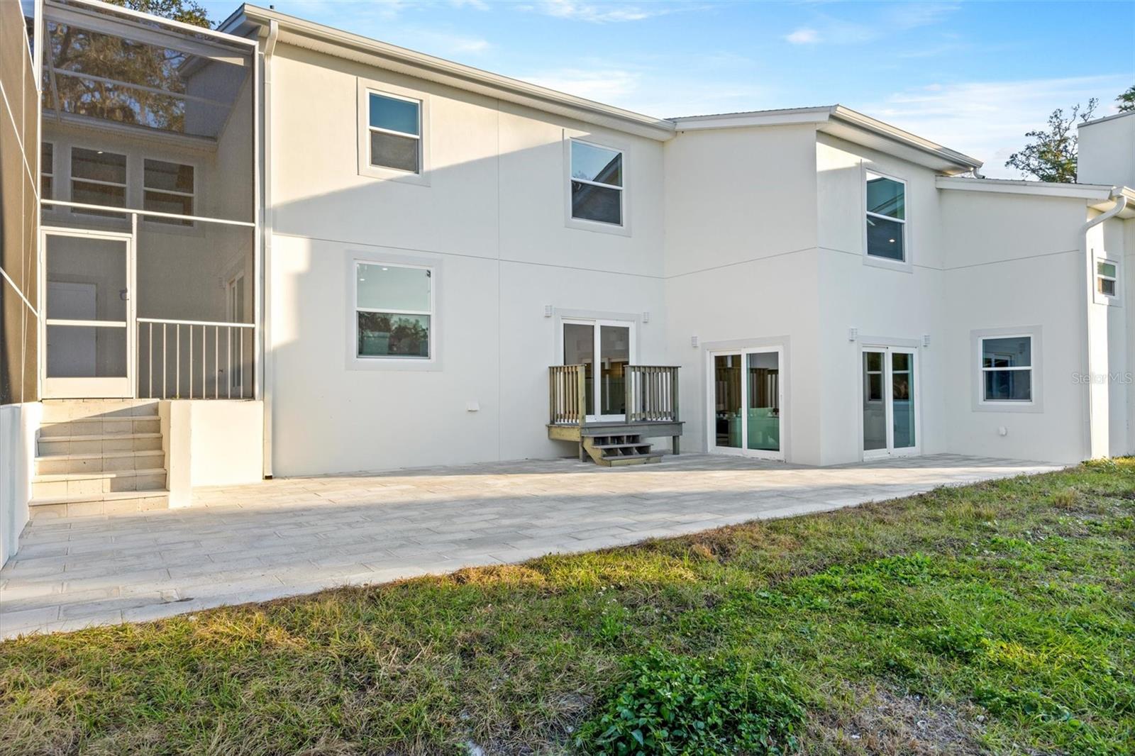 Image 59 of 77 For 9871 Lakeview Drive