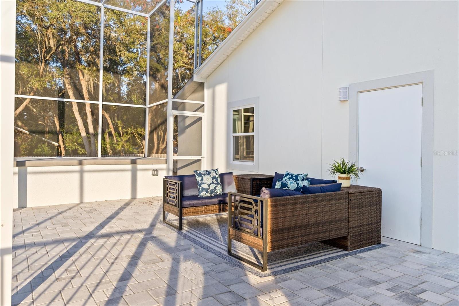 Image 60 of 77 For 9871 Lakeview Drive