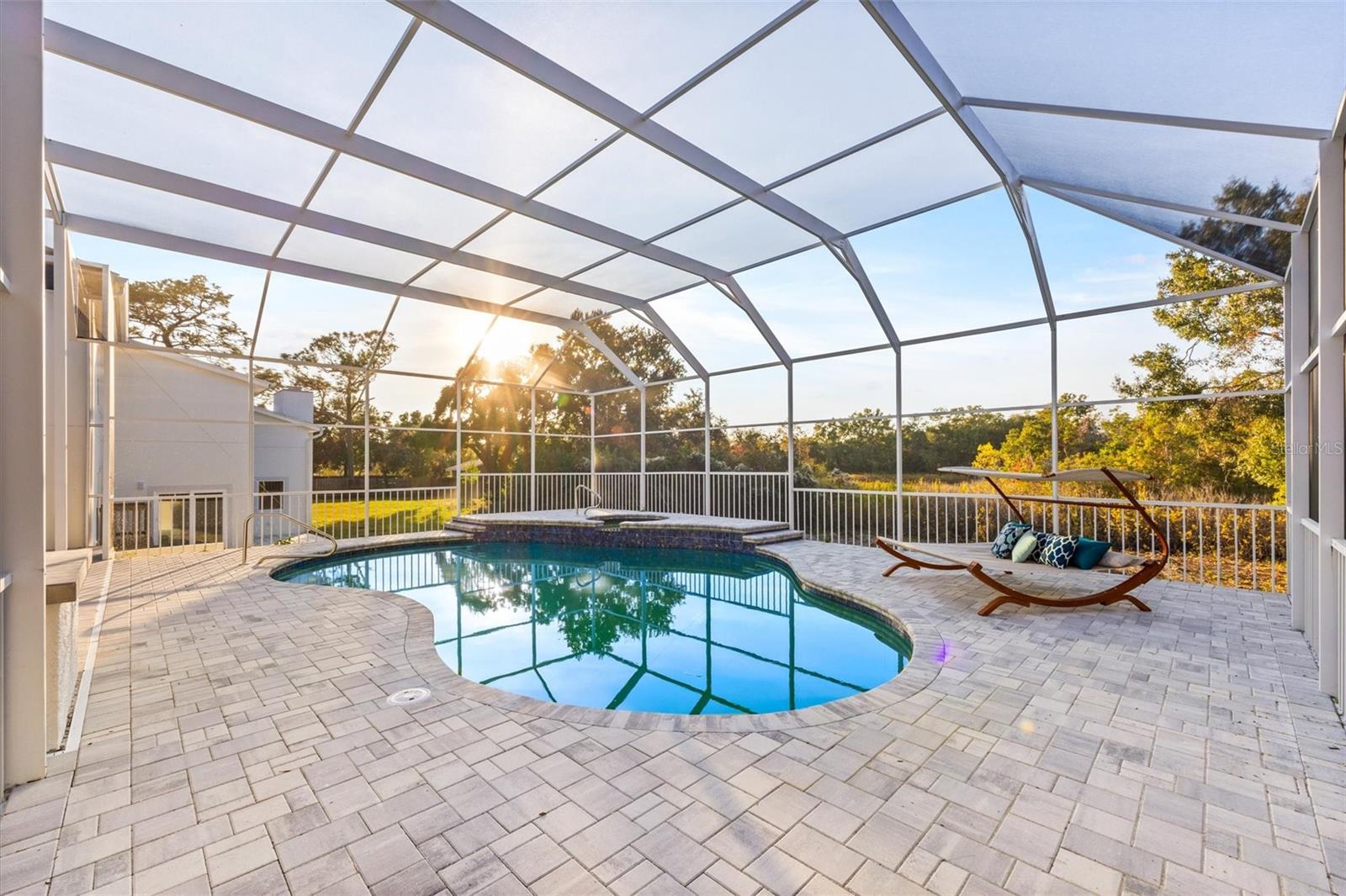 Image 63 of 77 For 9871 Lakeview Drive