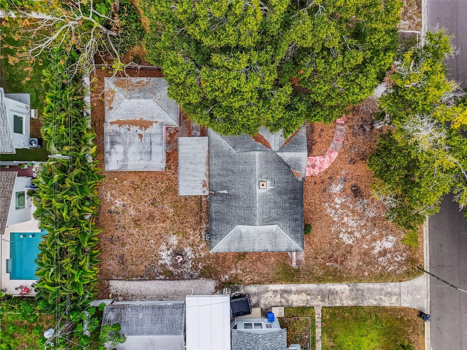 Image 18 of 21 For 3440 17th Street N