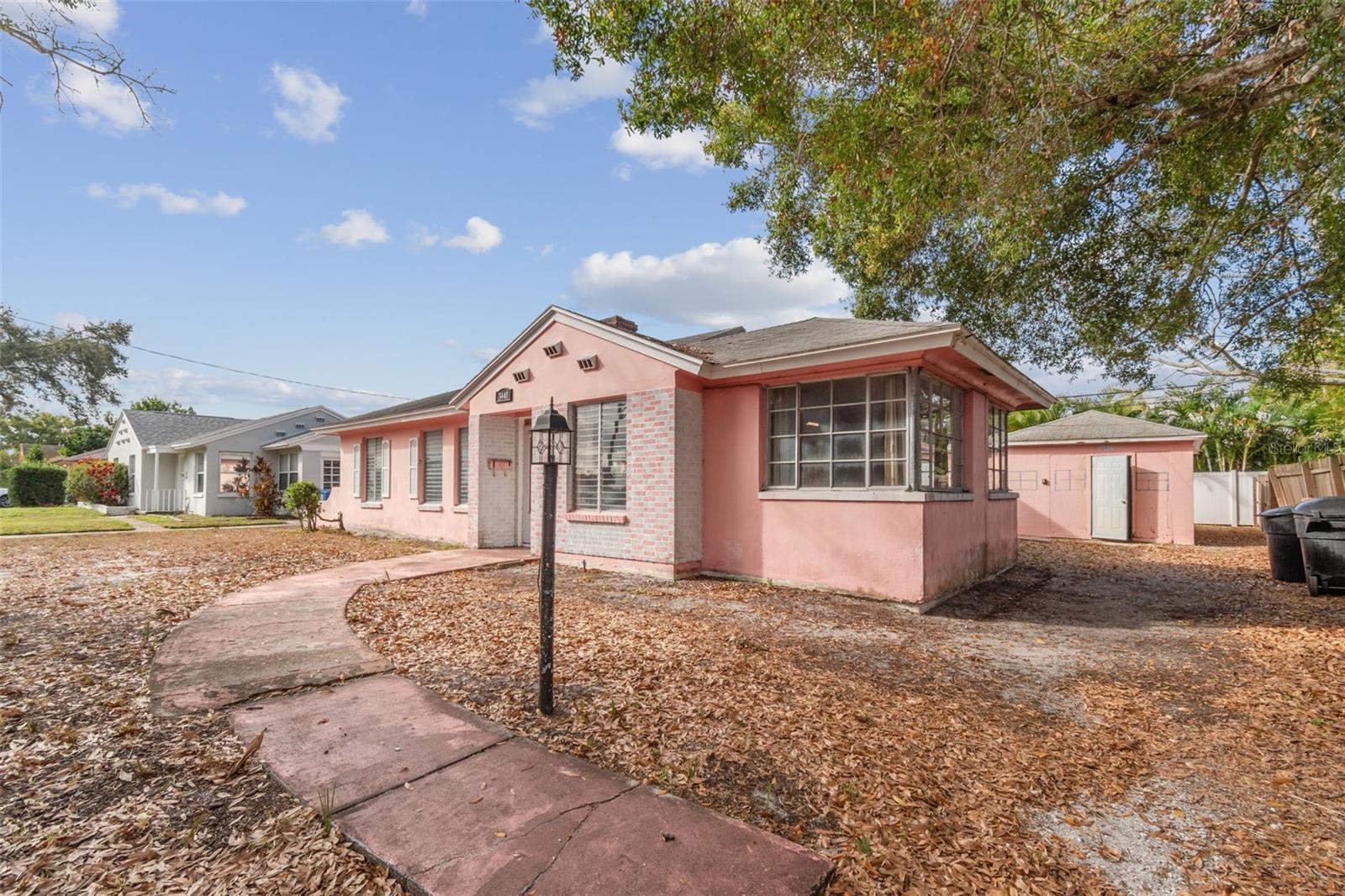 Image 4 of 21 For 3440 17th Street N