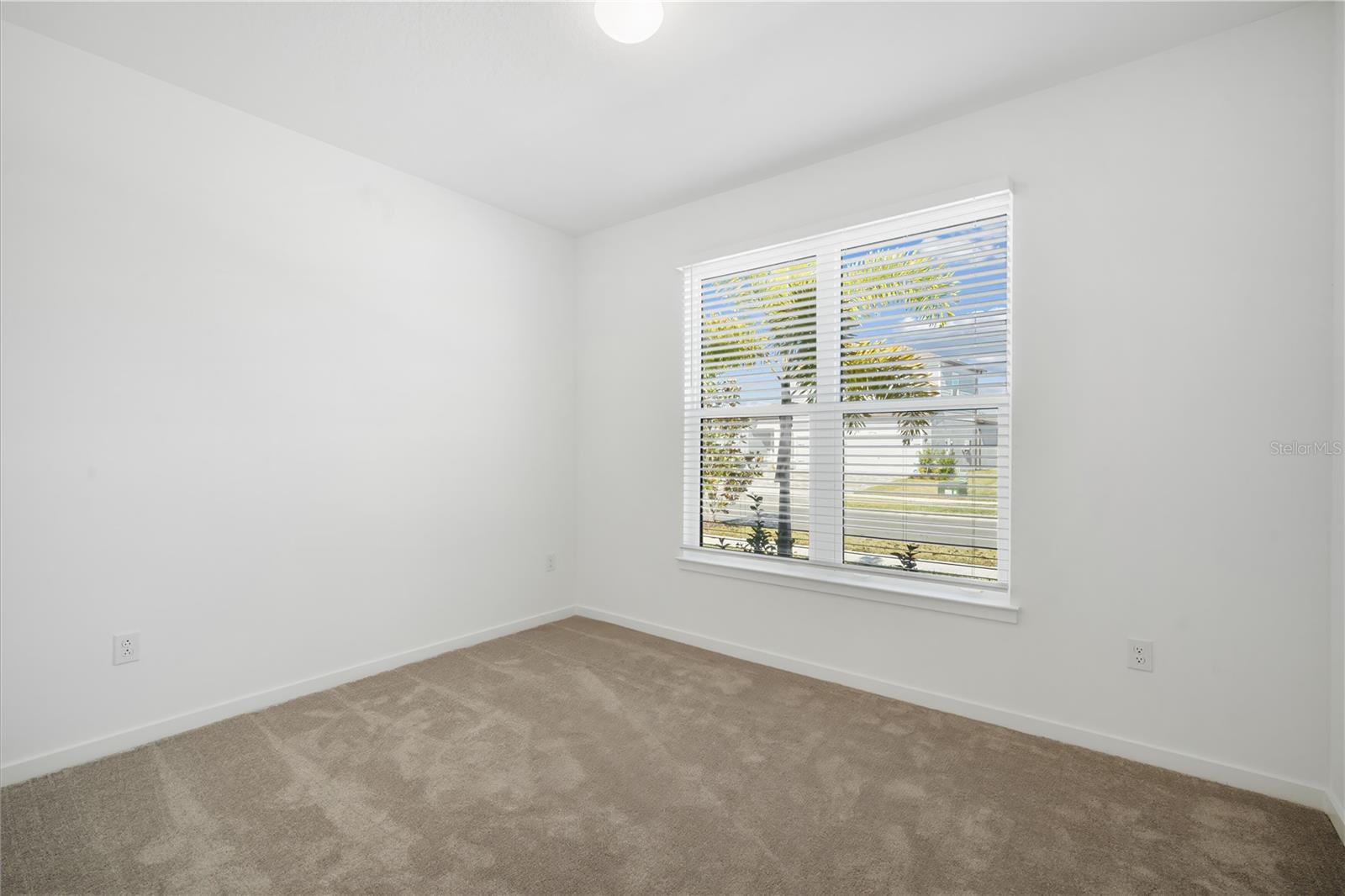 Image 5 of 25 For 13719 Brookside Haven Street