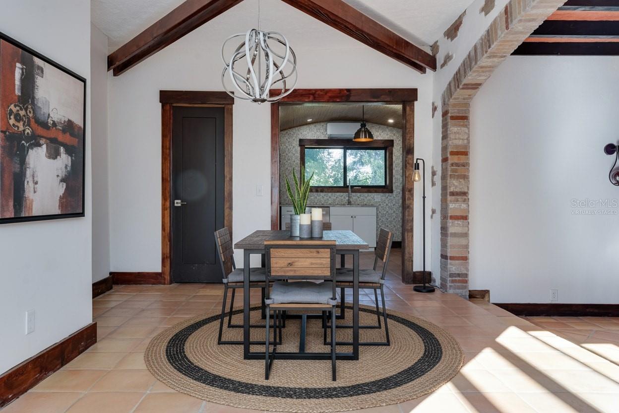 Image 10 of 43 For 2227 29th Street S