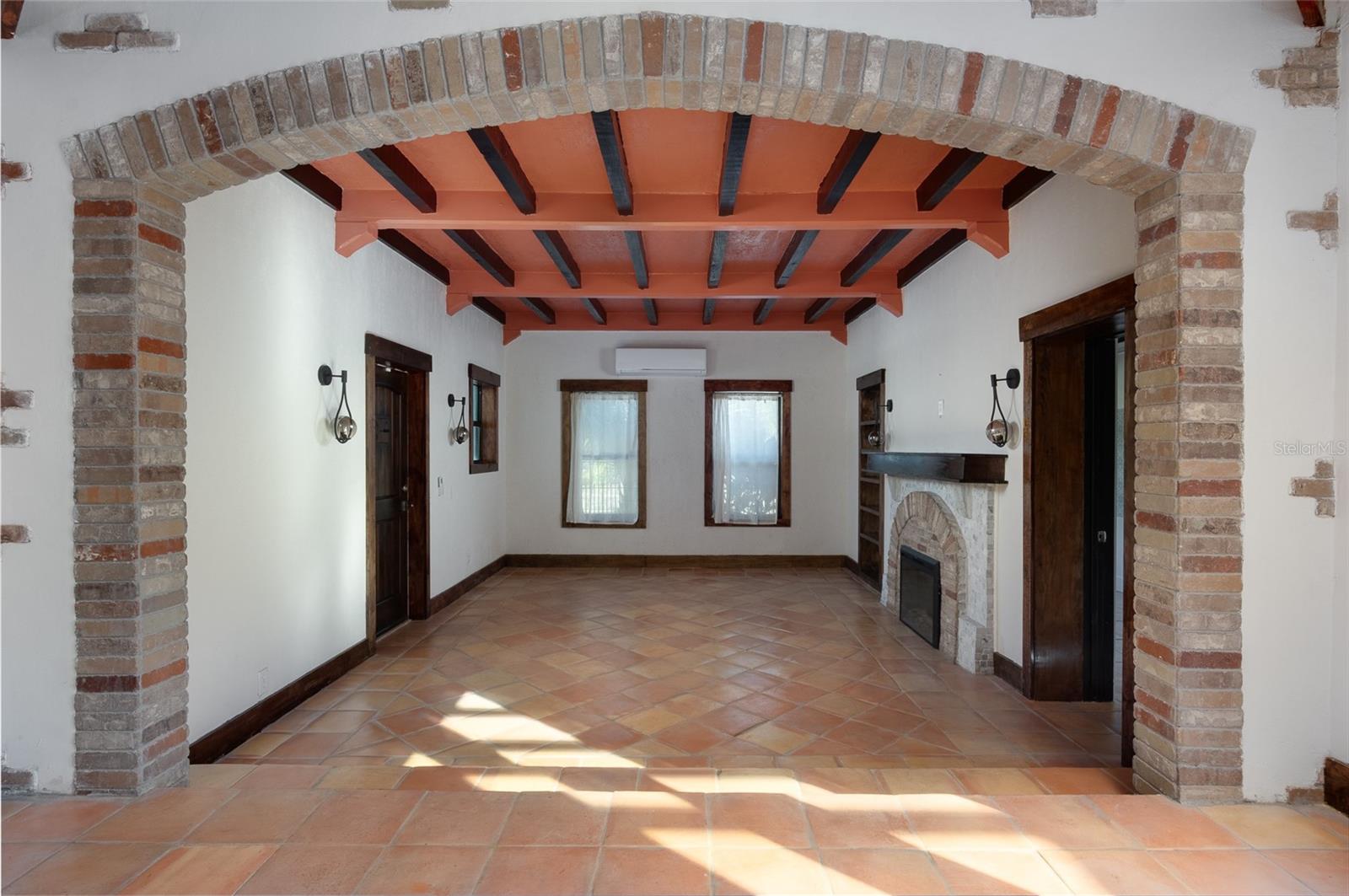 Image 7 of 43 For 2227 29th Street S