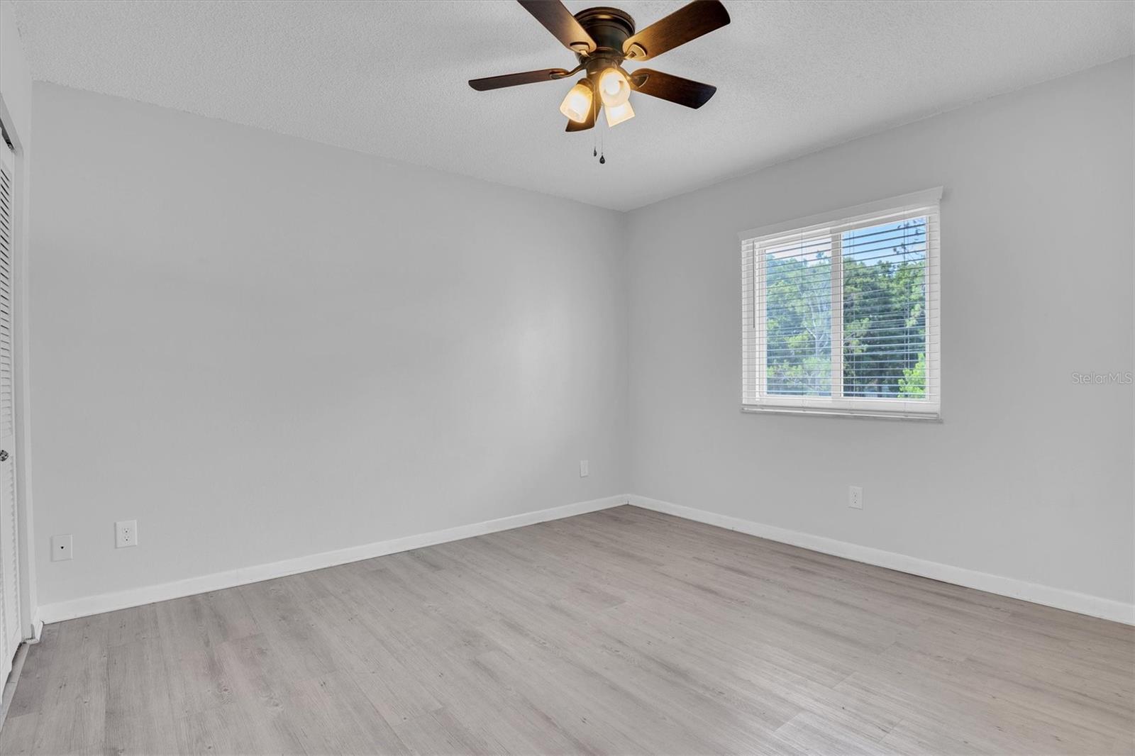 Image 10 of 20 For 39132 County Road 54 2128