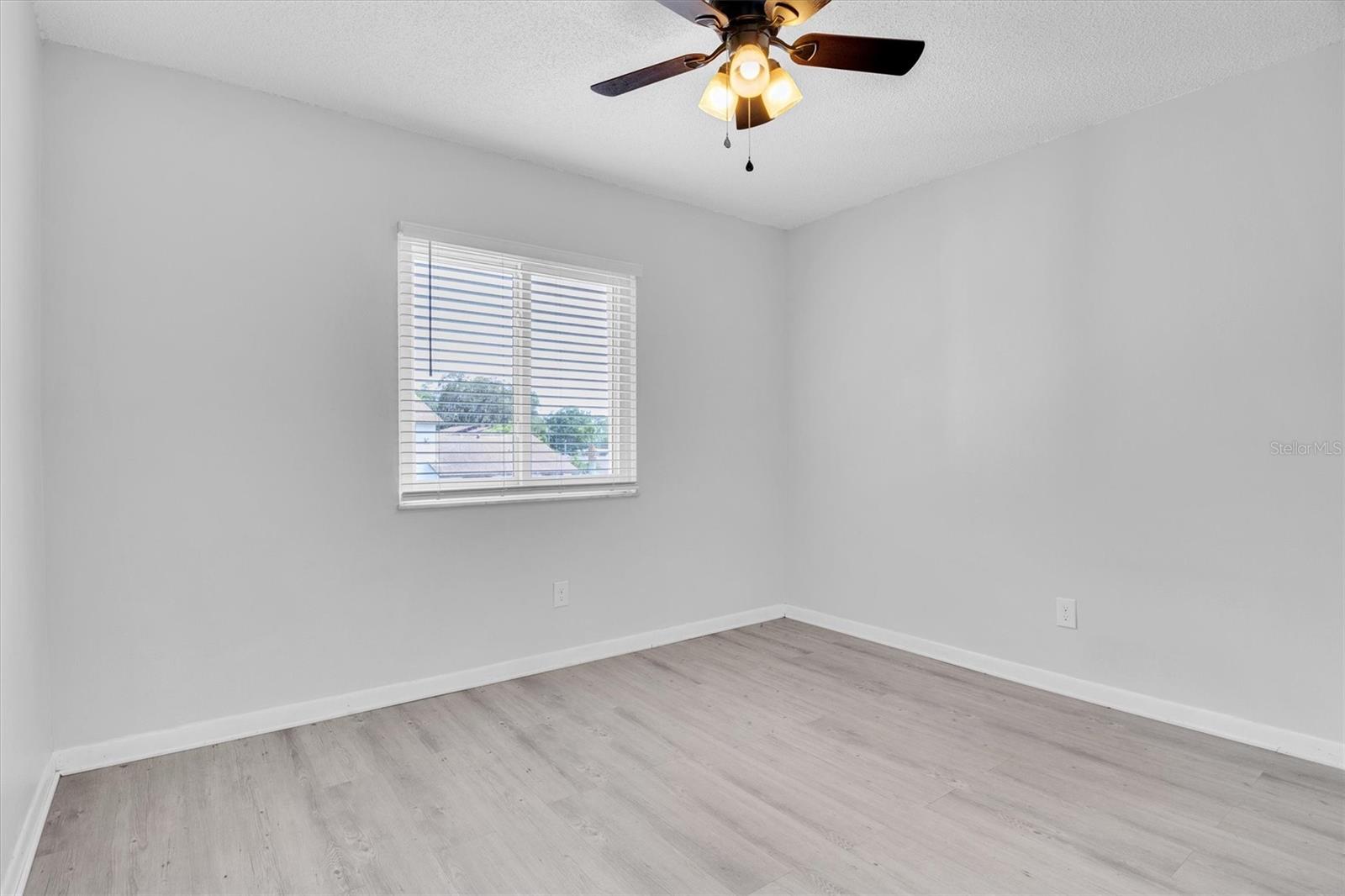 Image 16 of 20 For 39132 County Road 54 2128