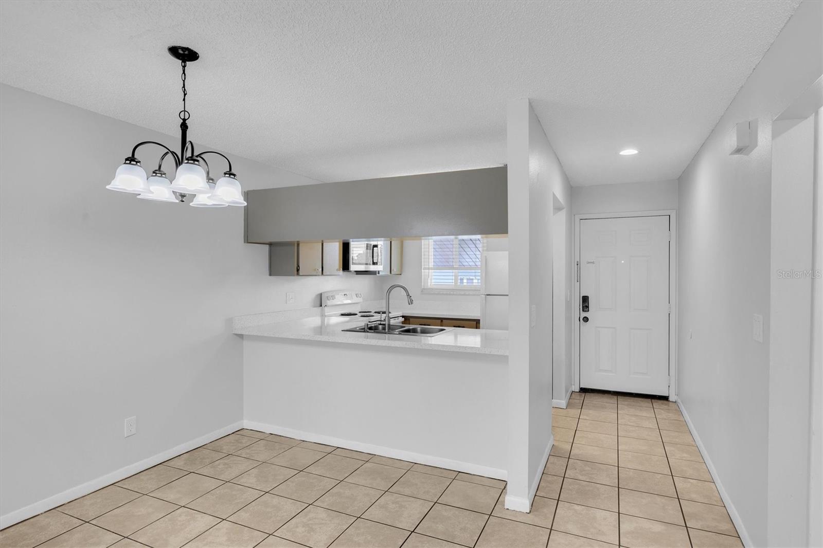 Image 5 of 20 For 39132 County Road 54 2128