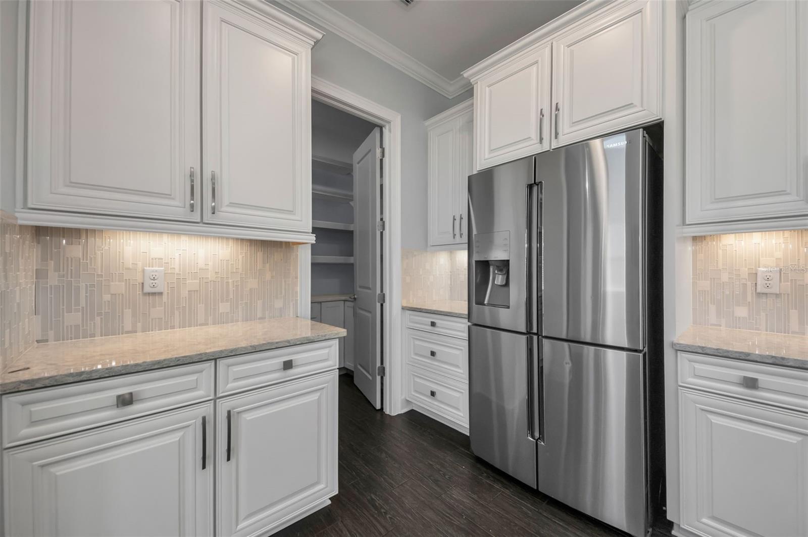 Image 13 of 75 For 723 Cajeput Loop