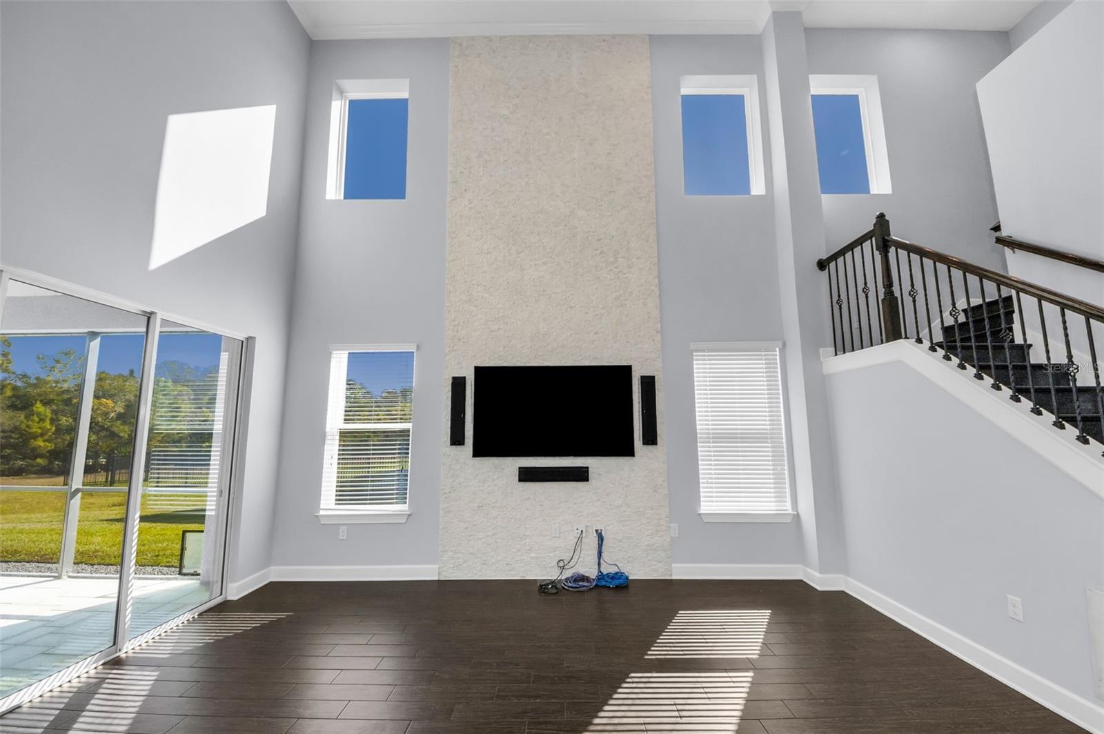 Image 25 of 75 For 723 Cajeput Loop