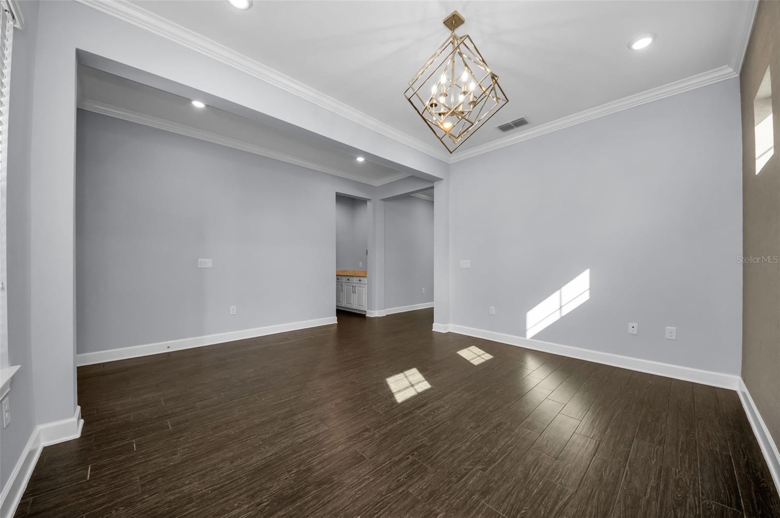 Image 28 of 75 For 723 Cajeput Loop