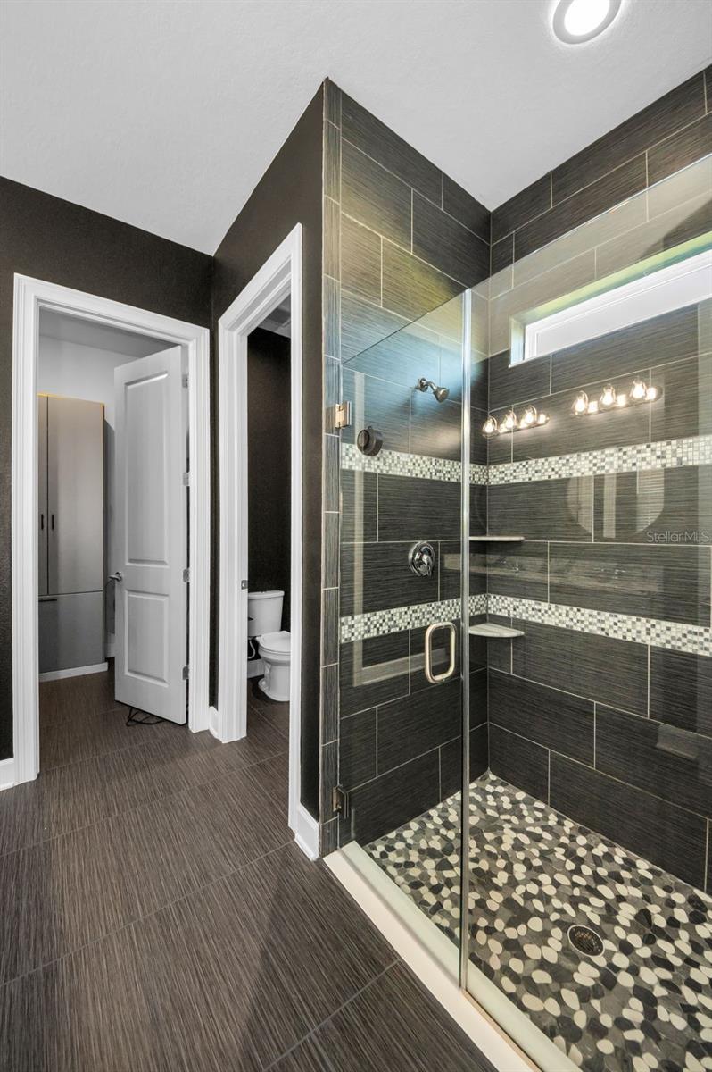 Image 36 of 75 For 723 Cajeput Loop