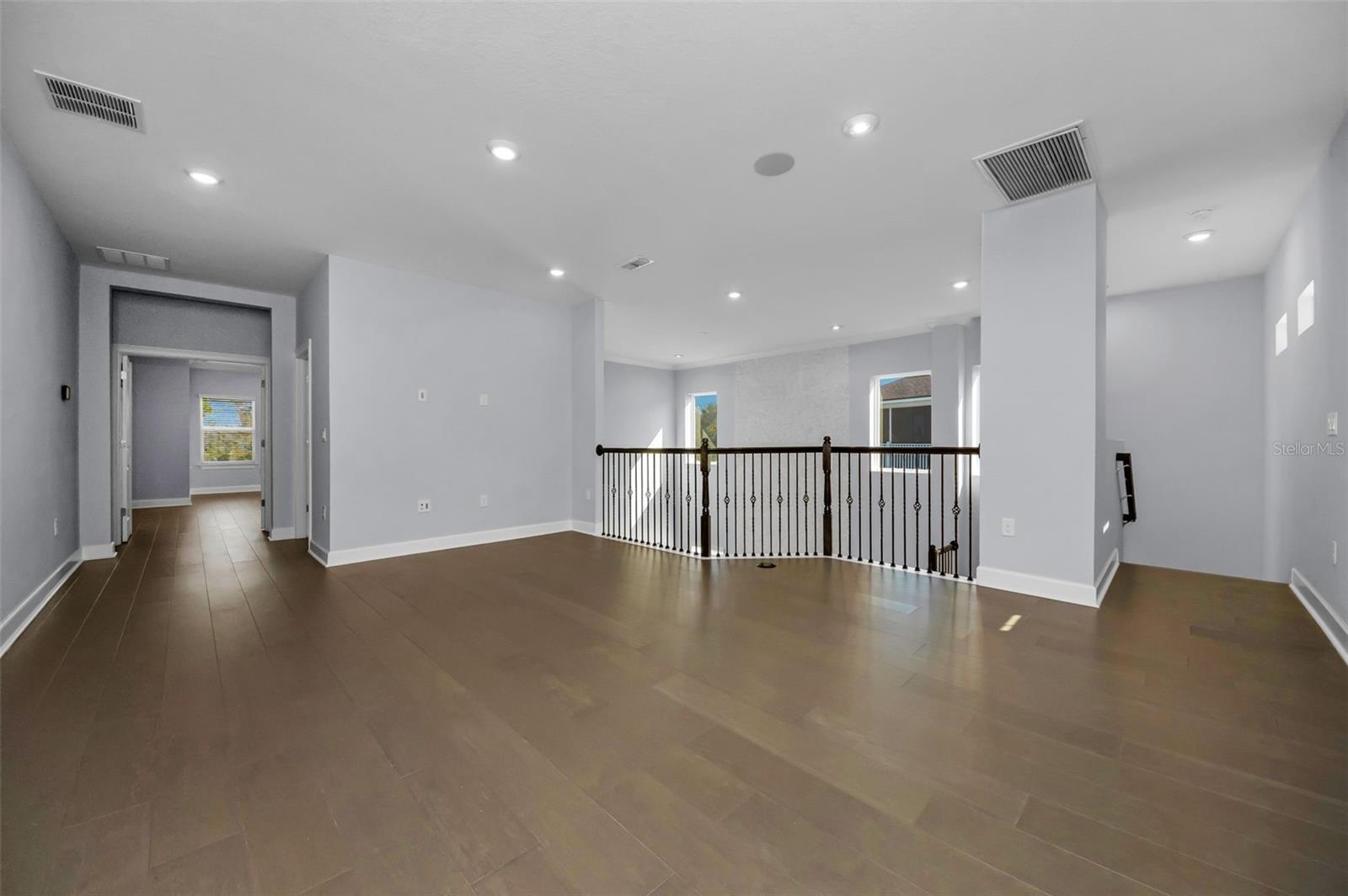 Image 55 of 75 For 723 Cajeput Loop