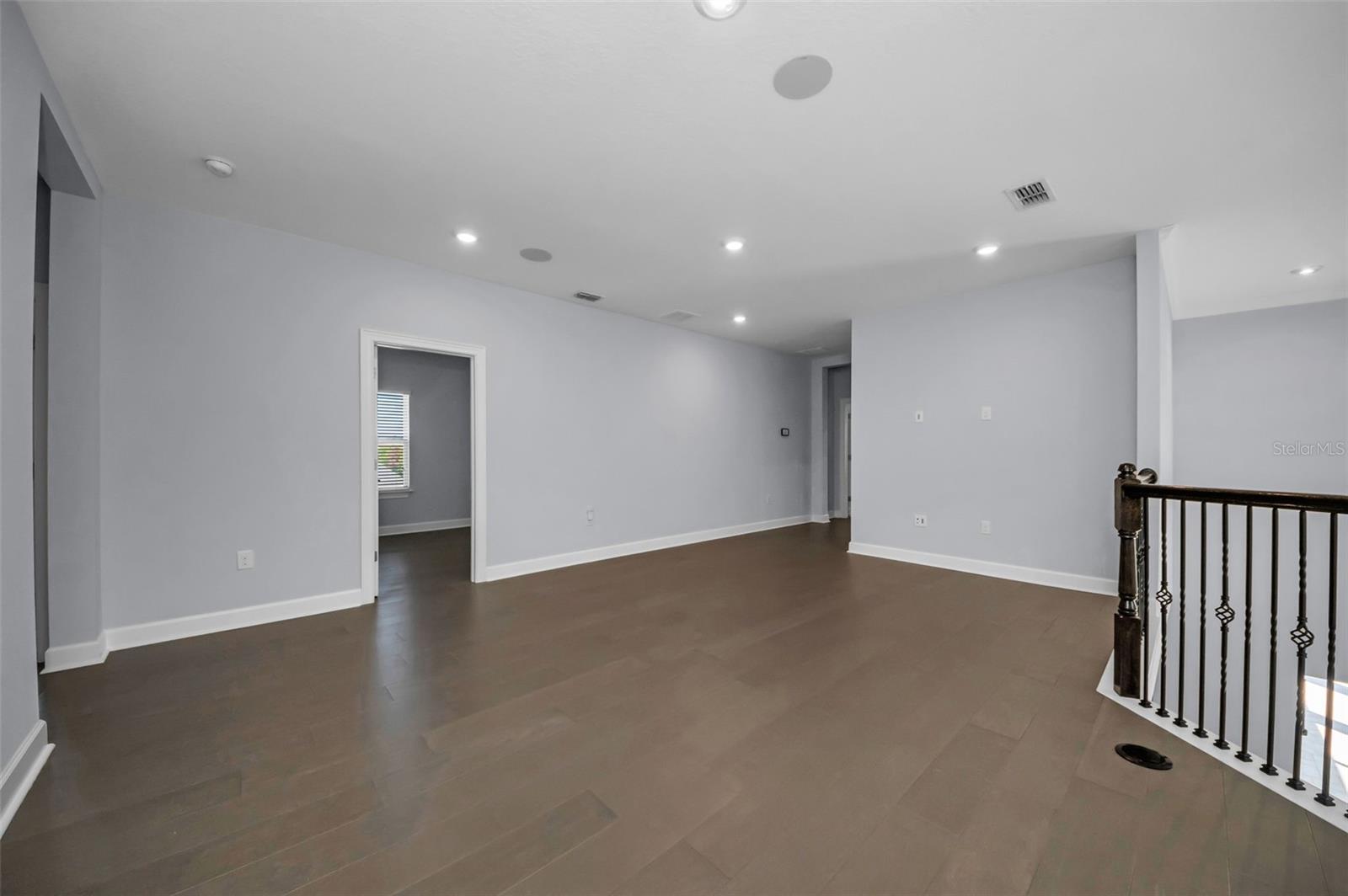 Image 56 of 75 For 723 Cajeput Loop