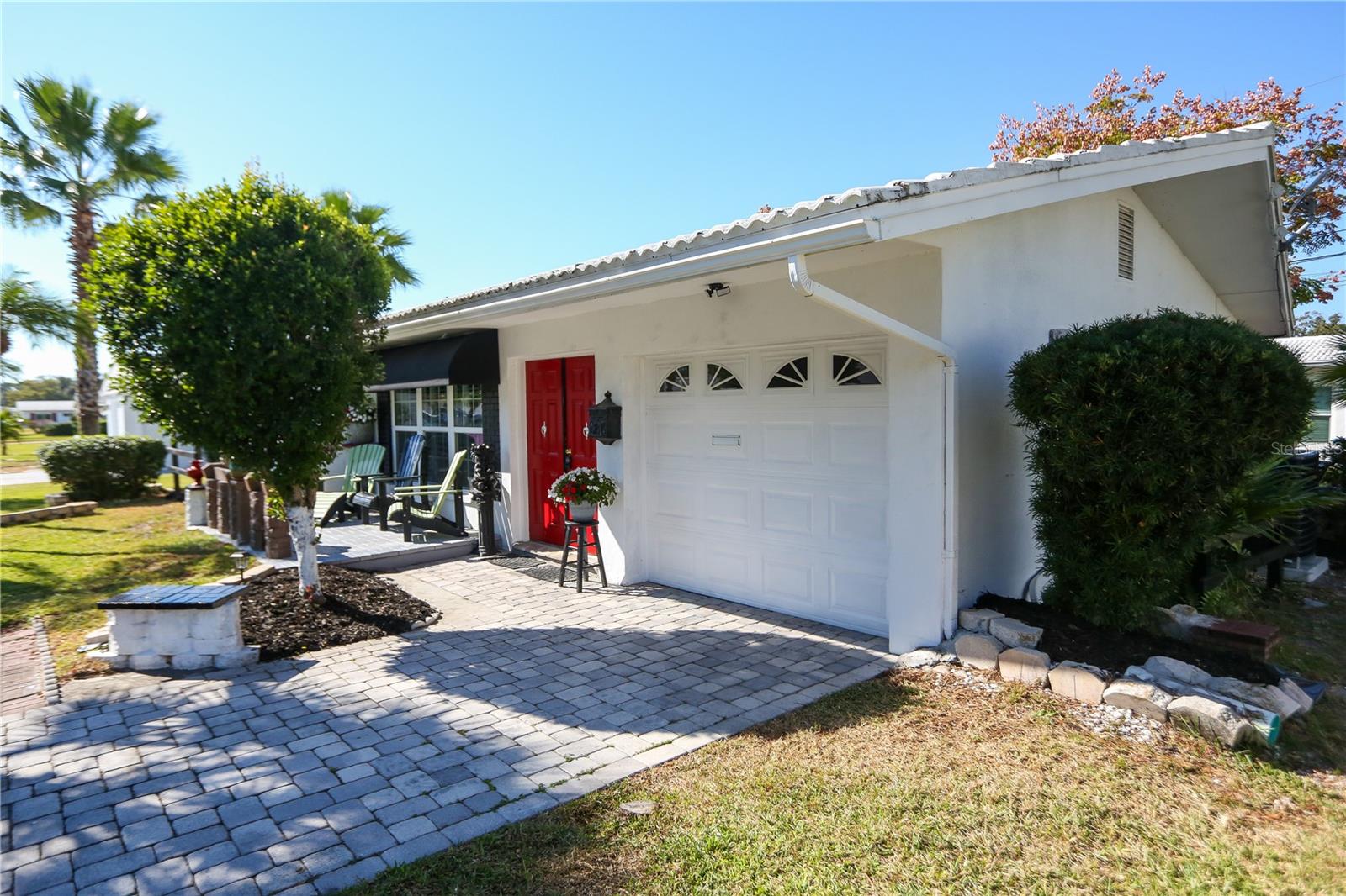 Image 3 of 39 For 9128 142nd Street