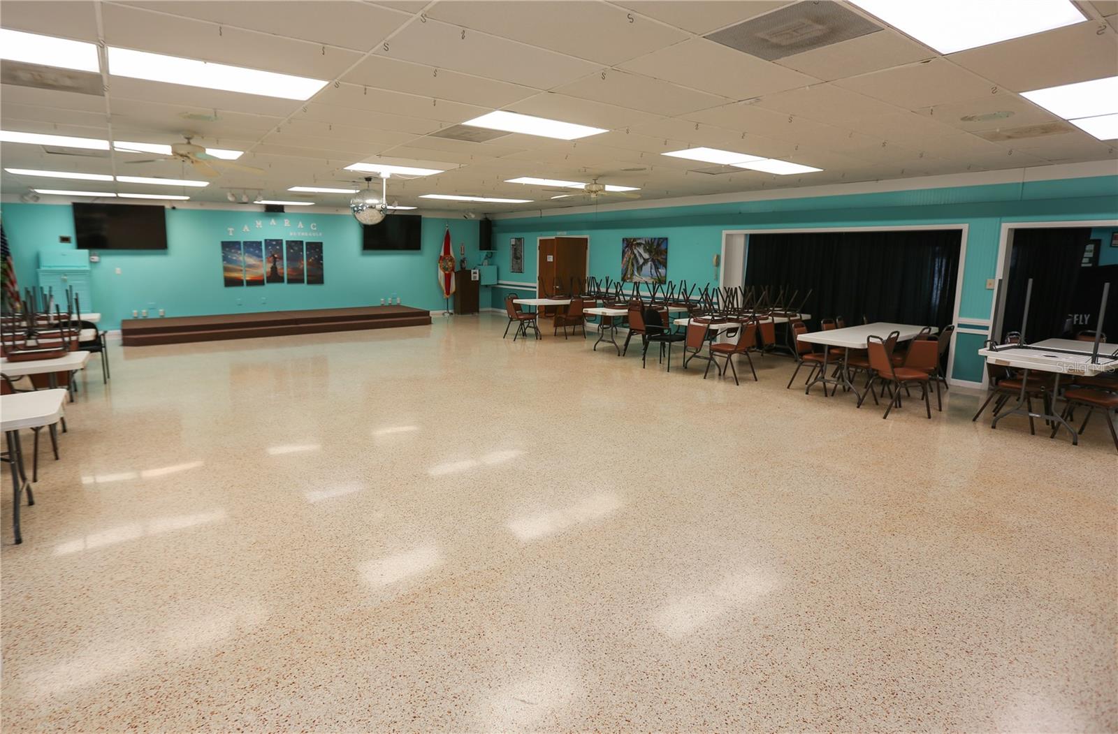 Image 38 of 39 For 9128 142nd Street