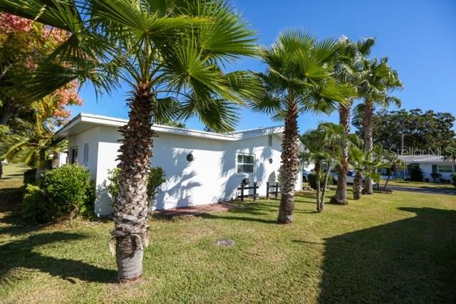 Image 4 of 39 For 9128 142nd Street